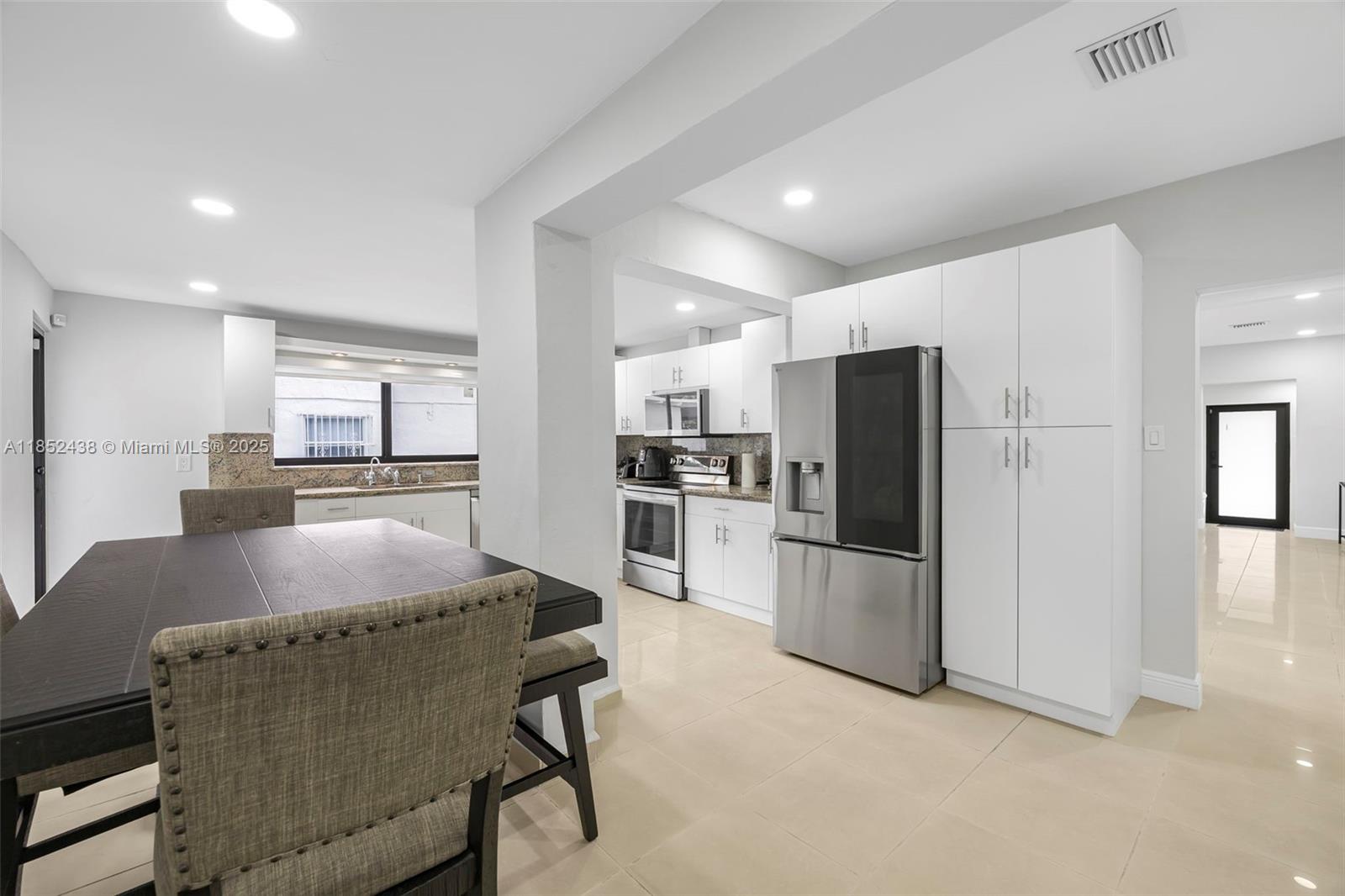 Property photo # 4