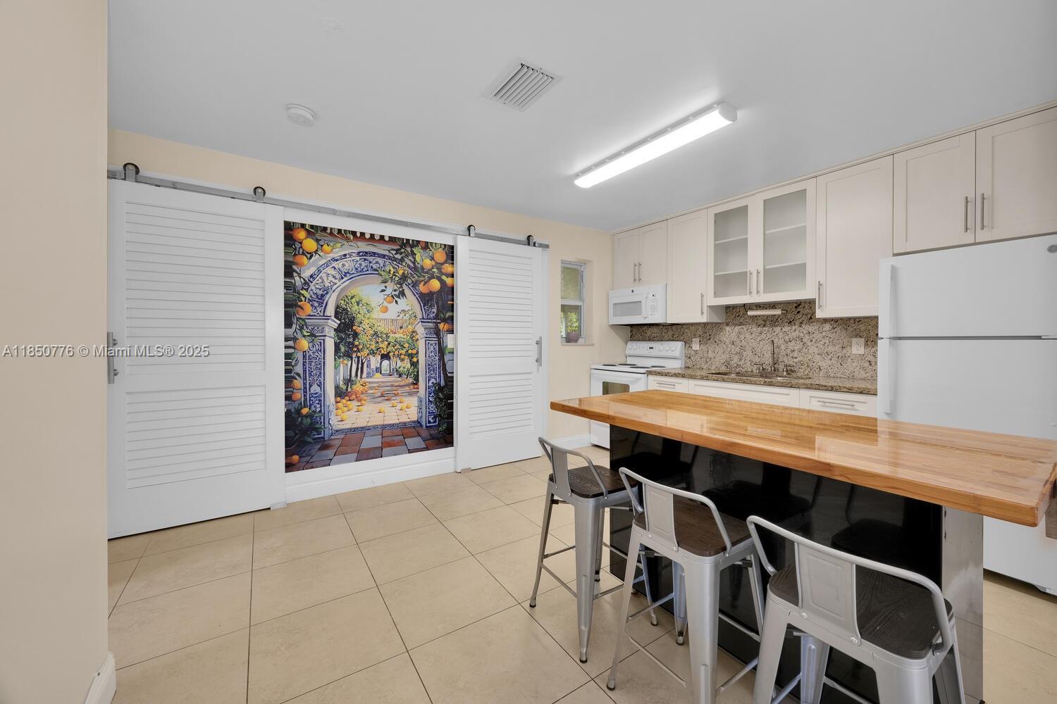 Property photo # 9