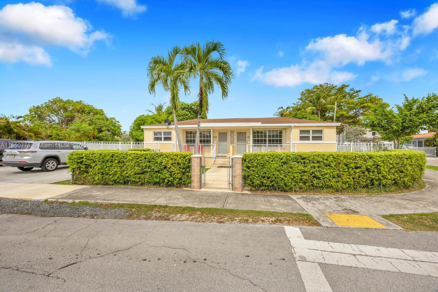Property photo # 1