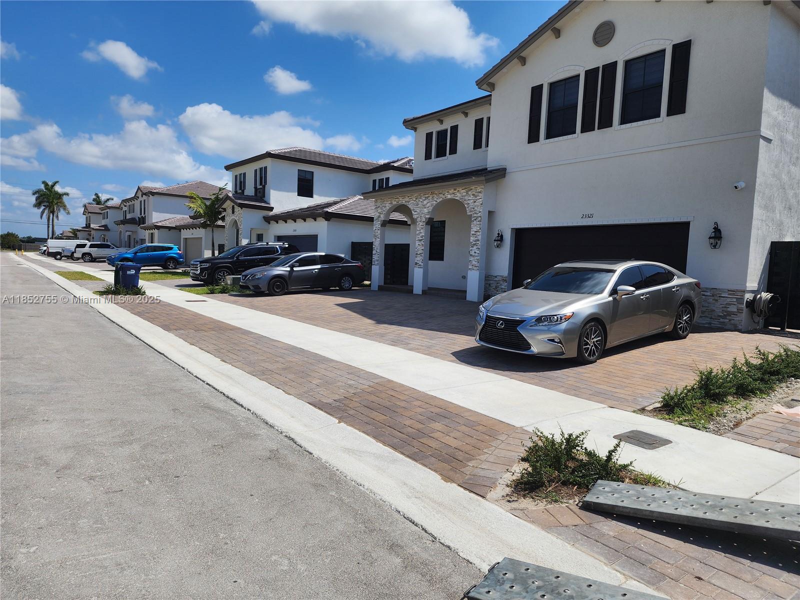 Property photo # 3