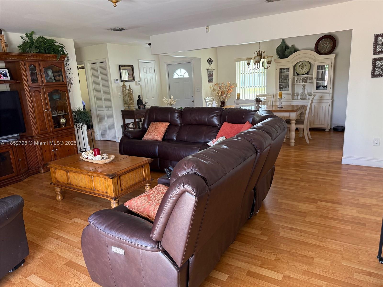 Property photo # 2