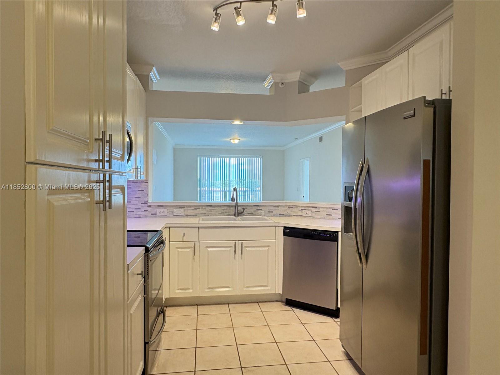 Property photo # 4