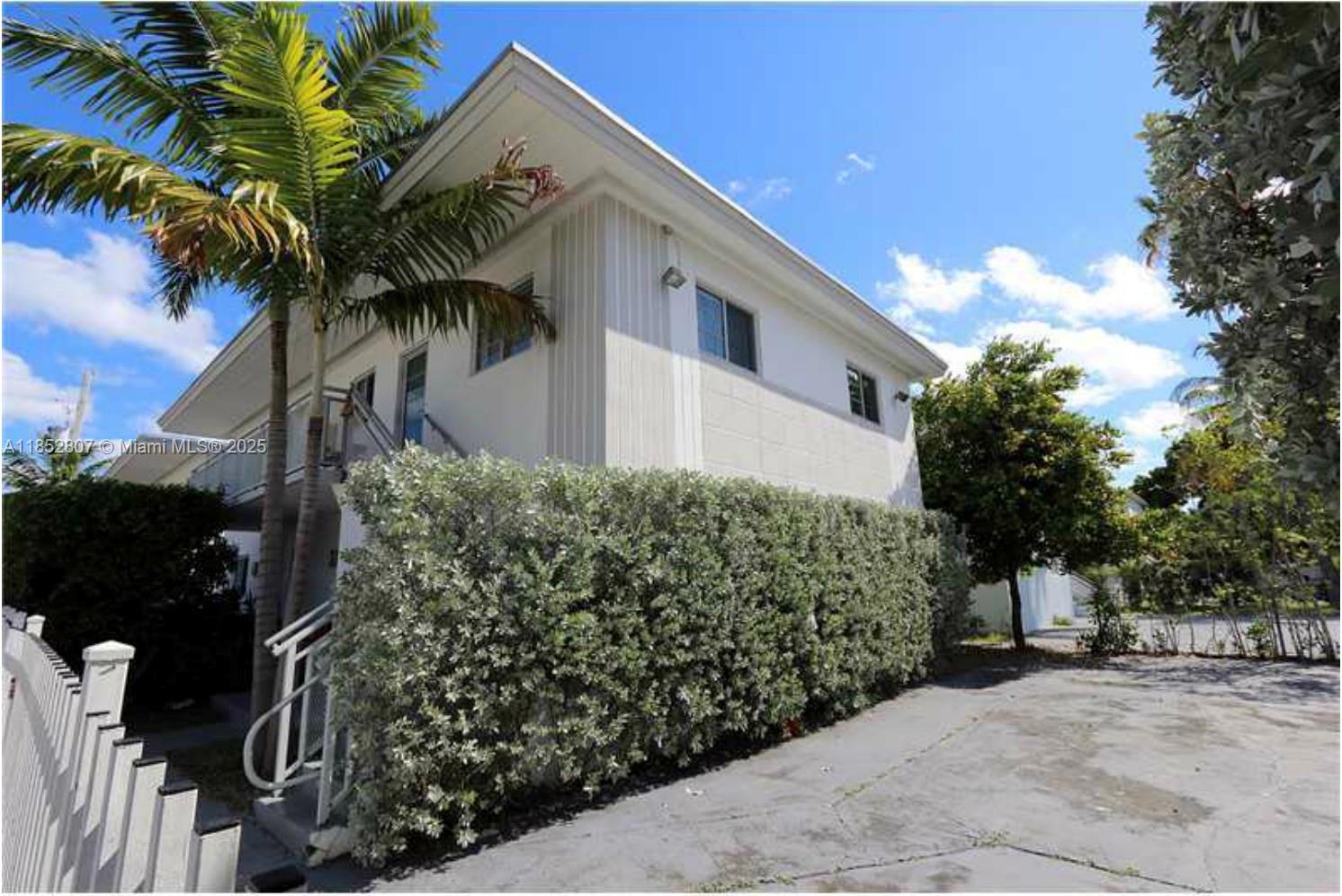 Property photo # 2