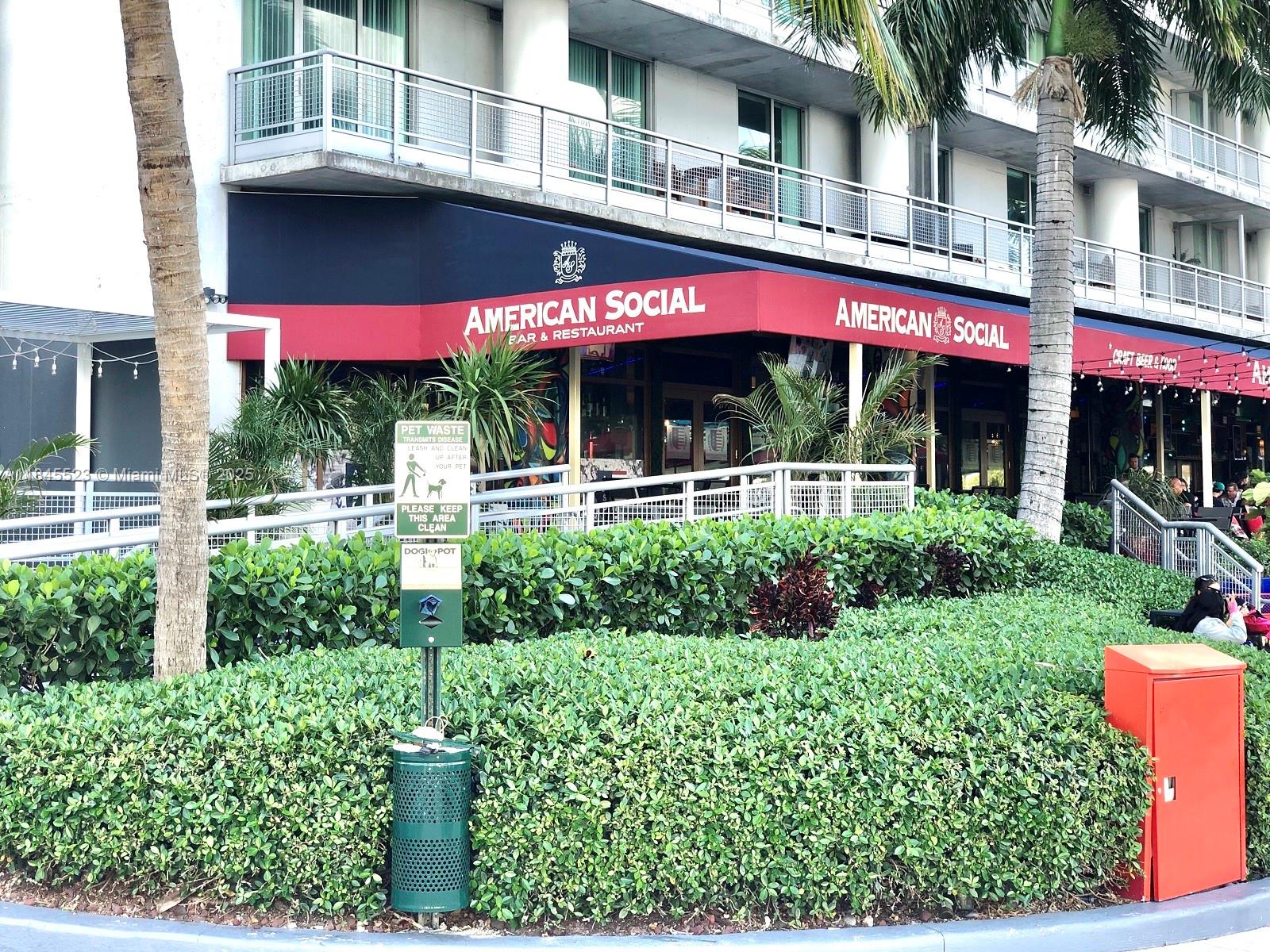 690 SW 1 CT #1127, Miami FL 33130