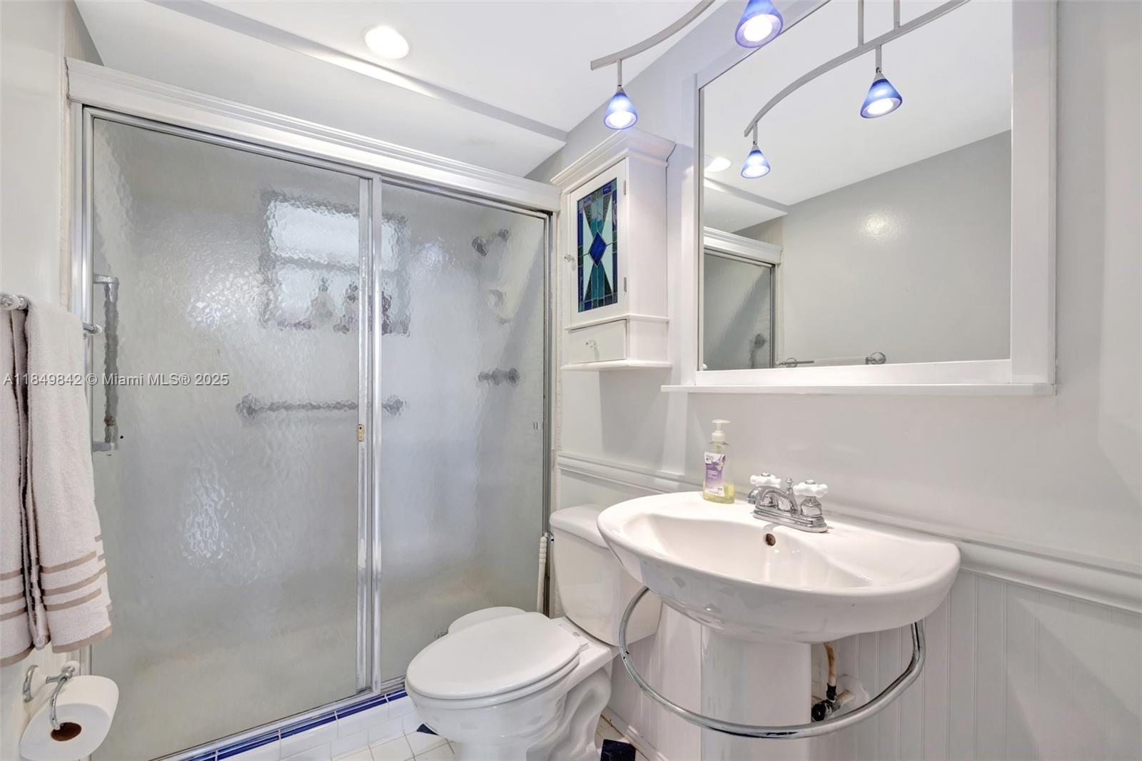 Property photo # 8