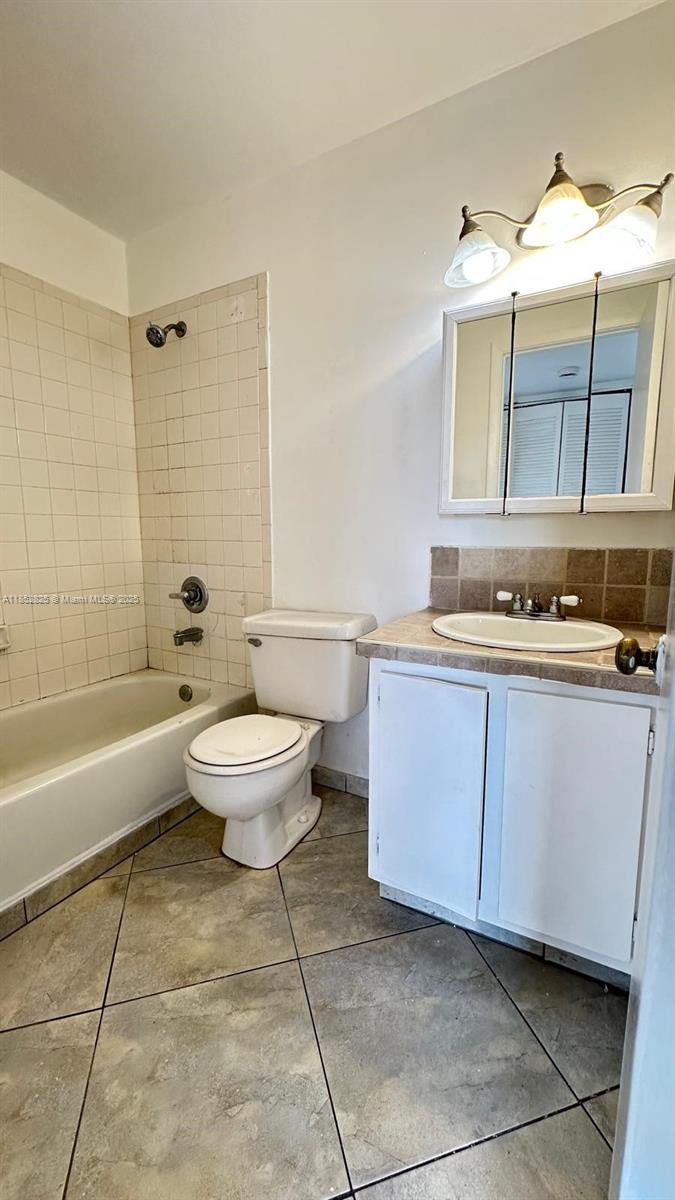 Property photo # 2