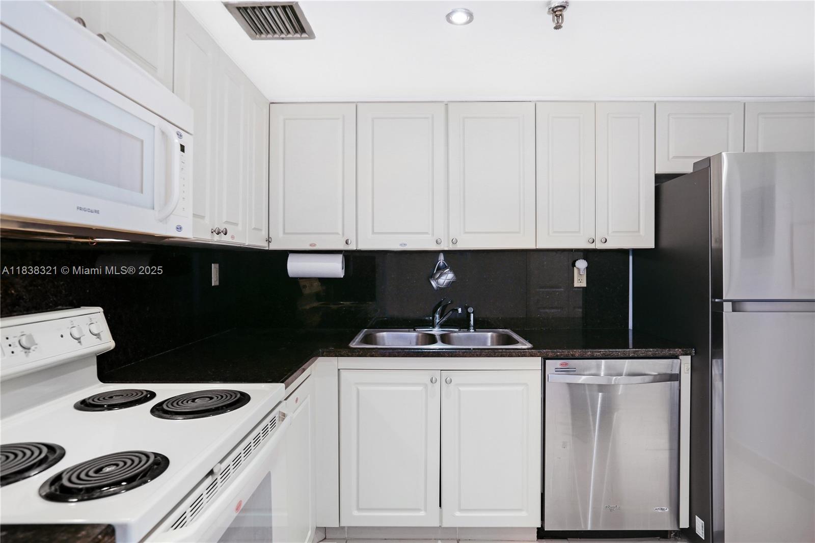 Property photo # 4