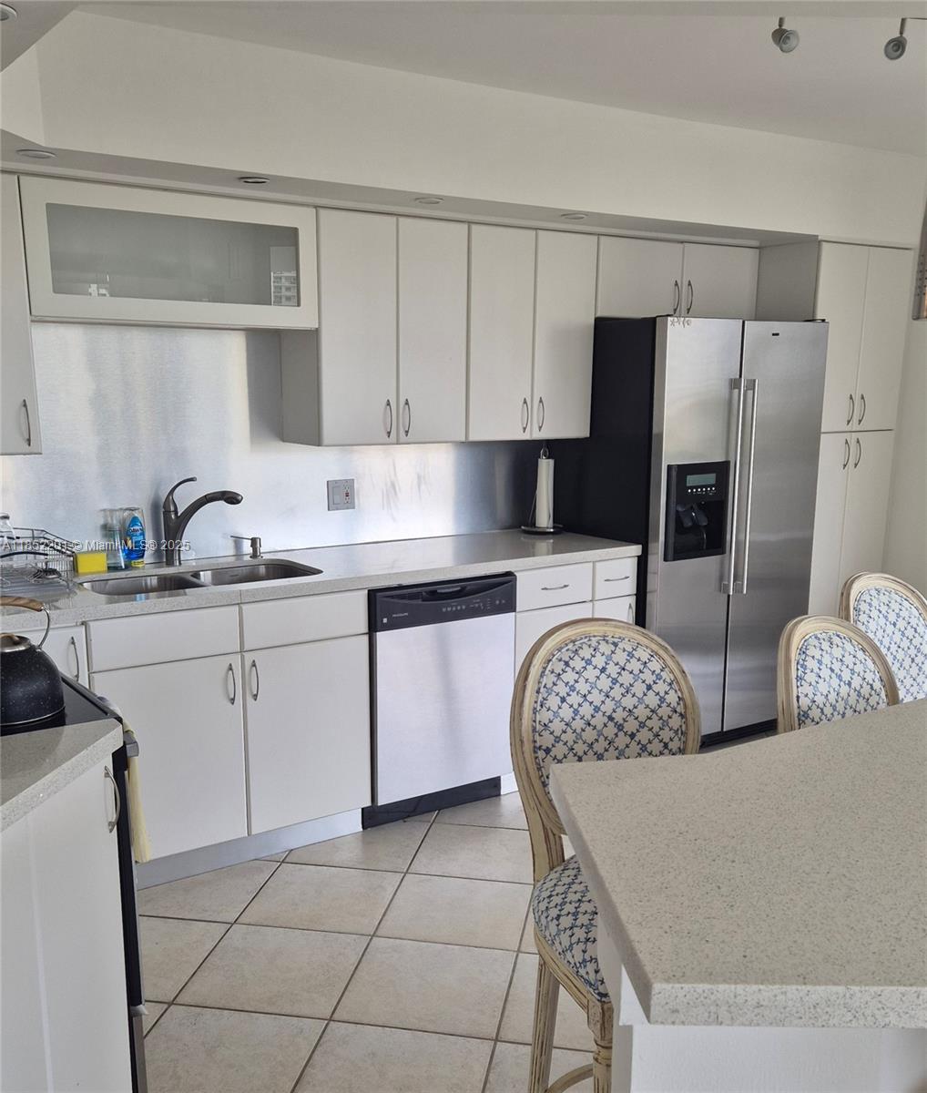 Property photo # 0