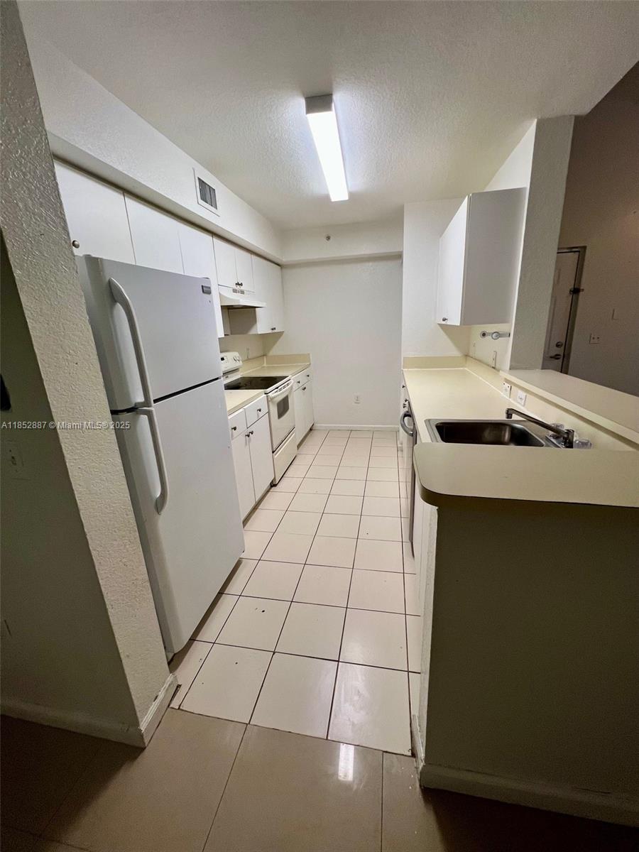 15400 SW 284th St 1311