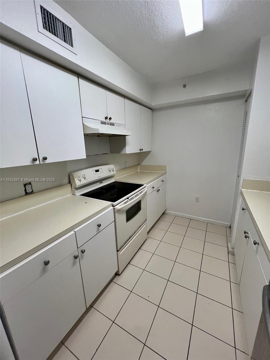 15400 SW 284th St 1311