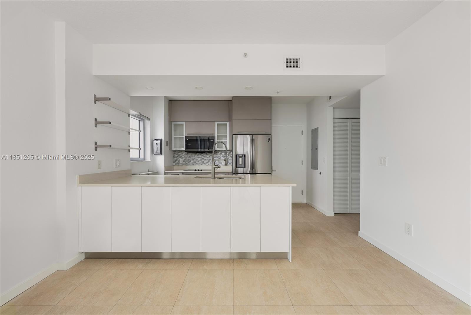 Property photo # 9