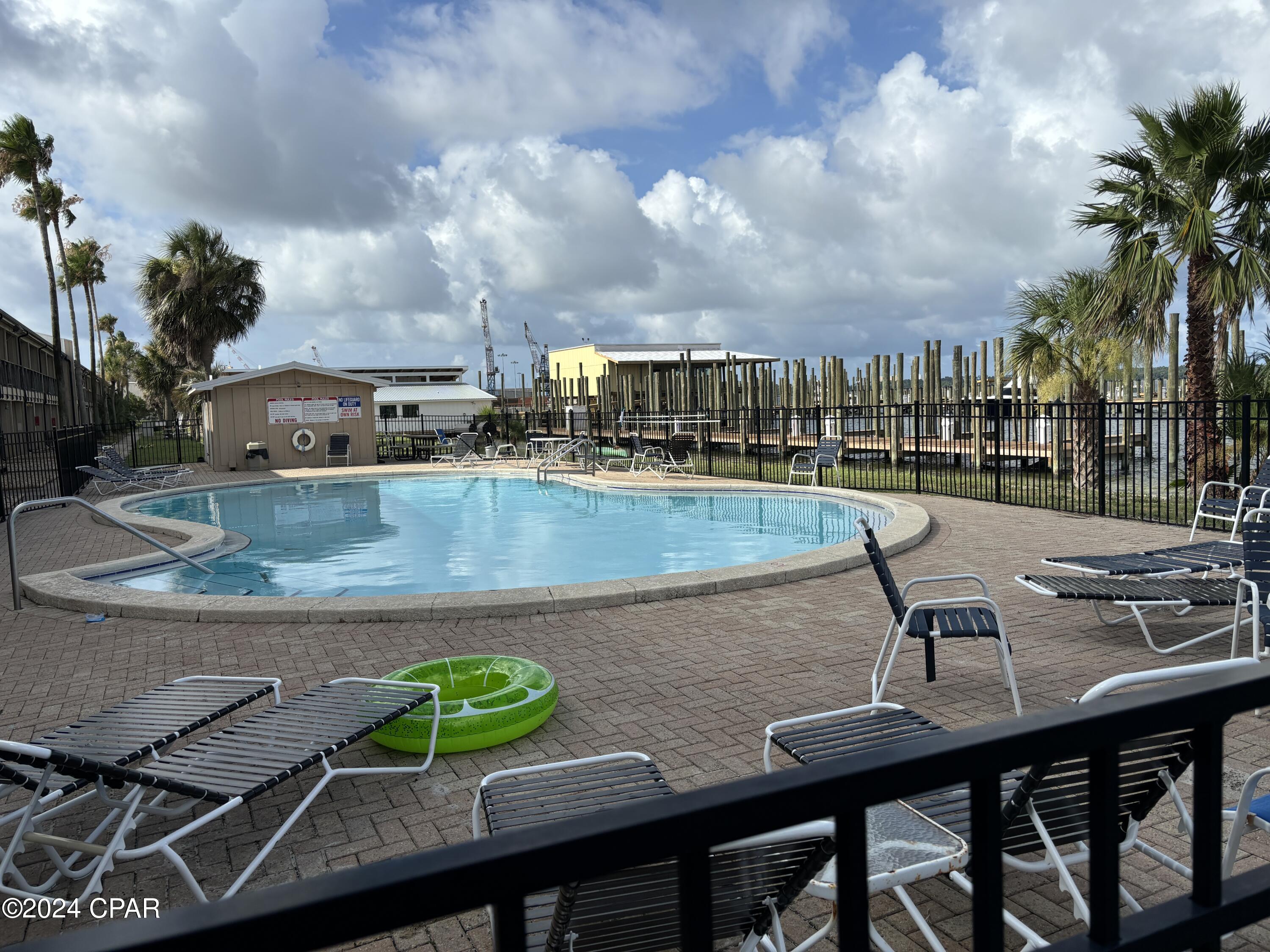 Image 11 For 5505 Sun Harbor Road 219