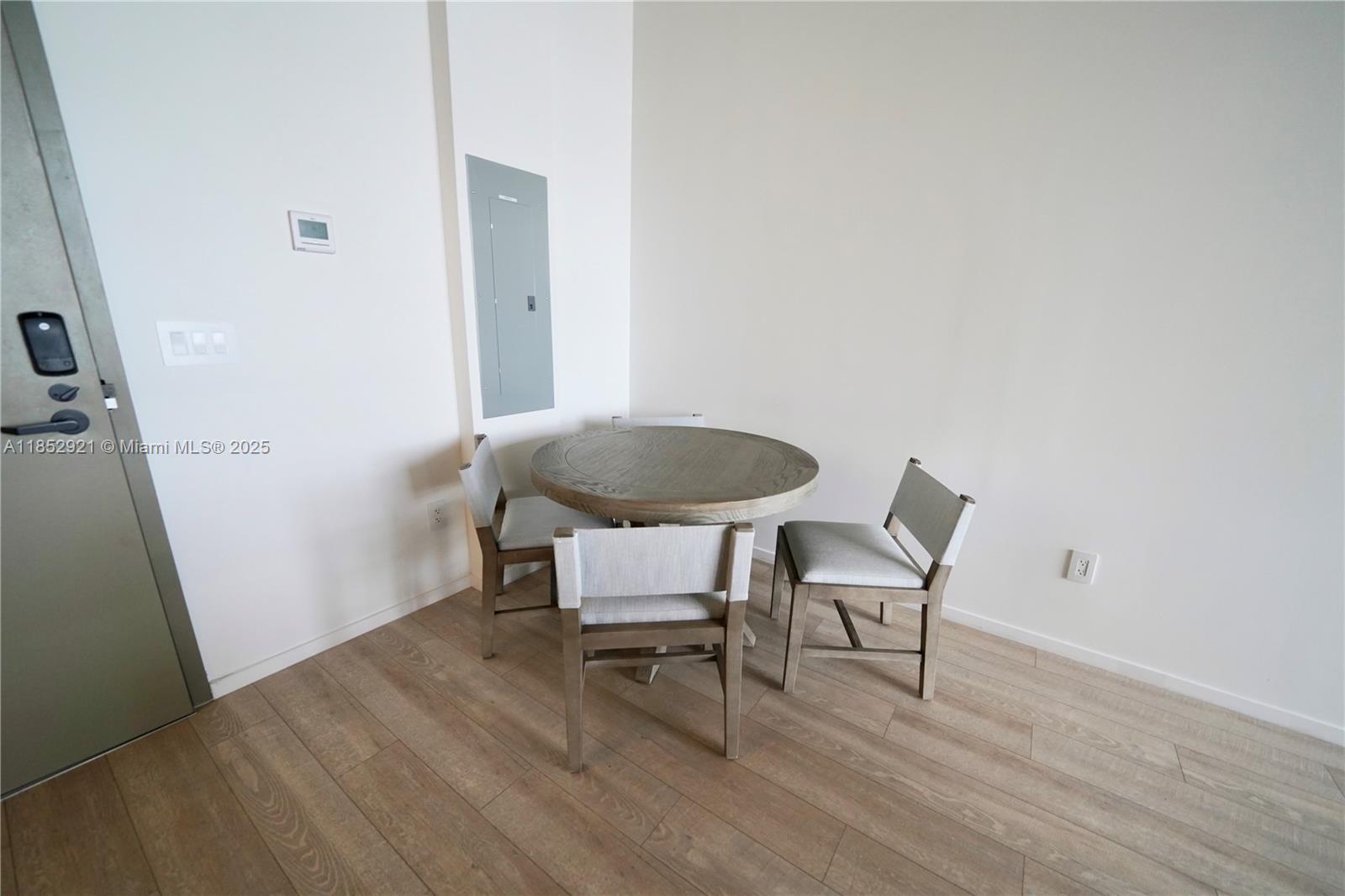 Property photo # 7