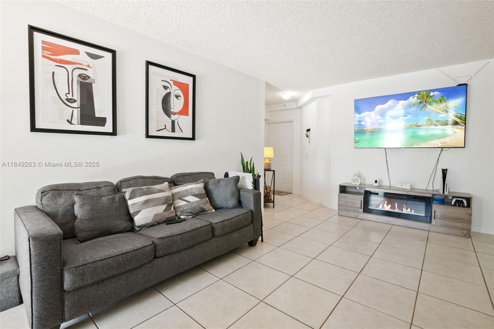 Property photo # 9