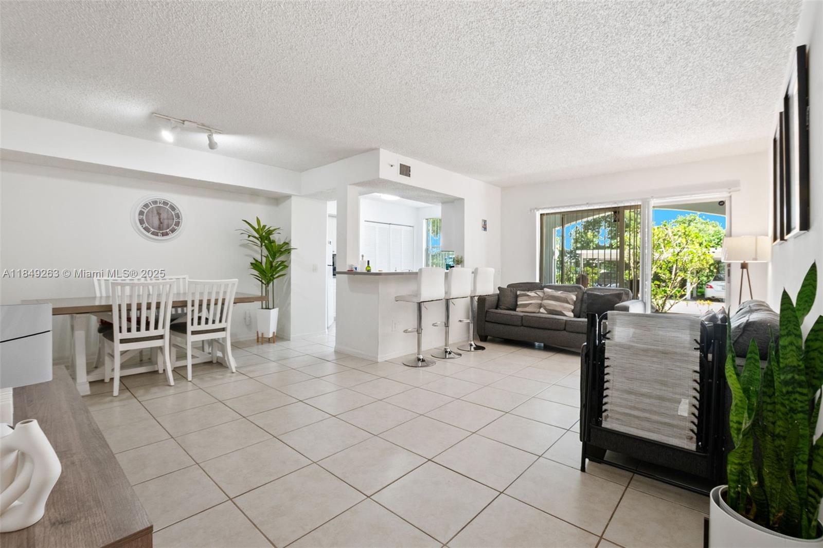 Property photo # 6