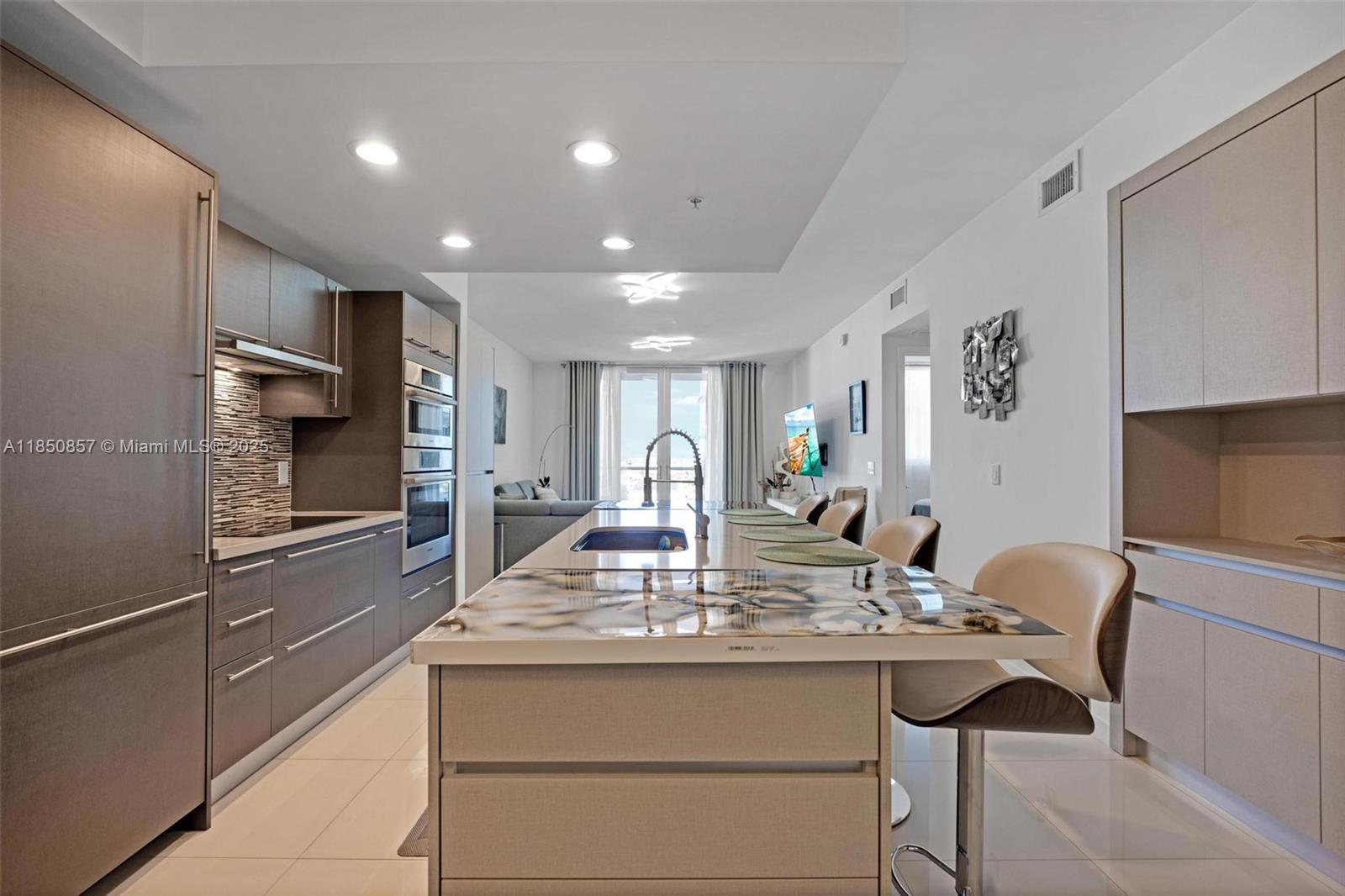 Property photo # 9