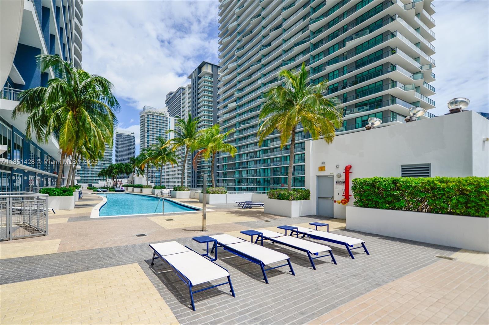 60 SW 13th St #2404, Miami FL 33130