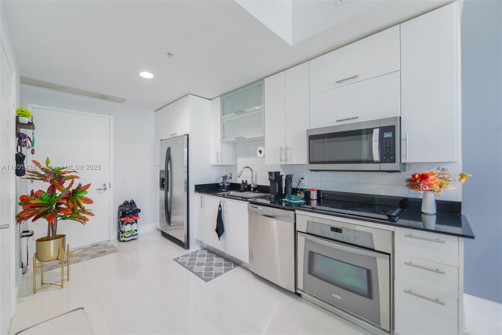 Property photo # 4