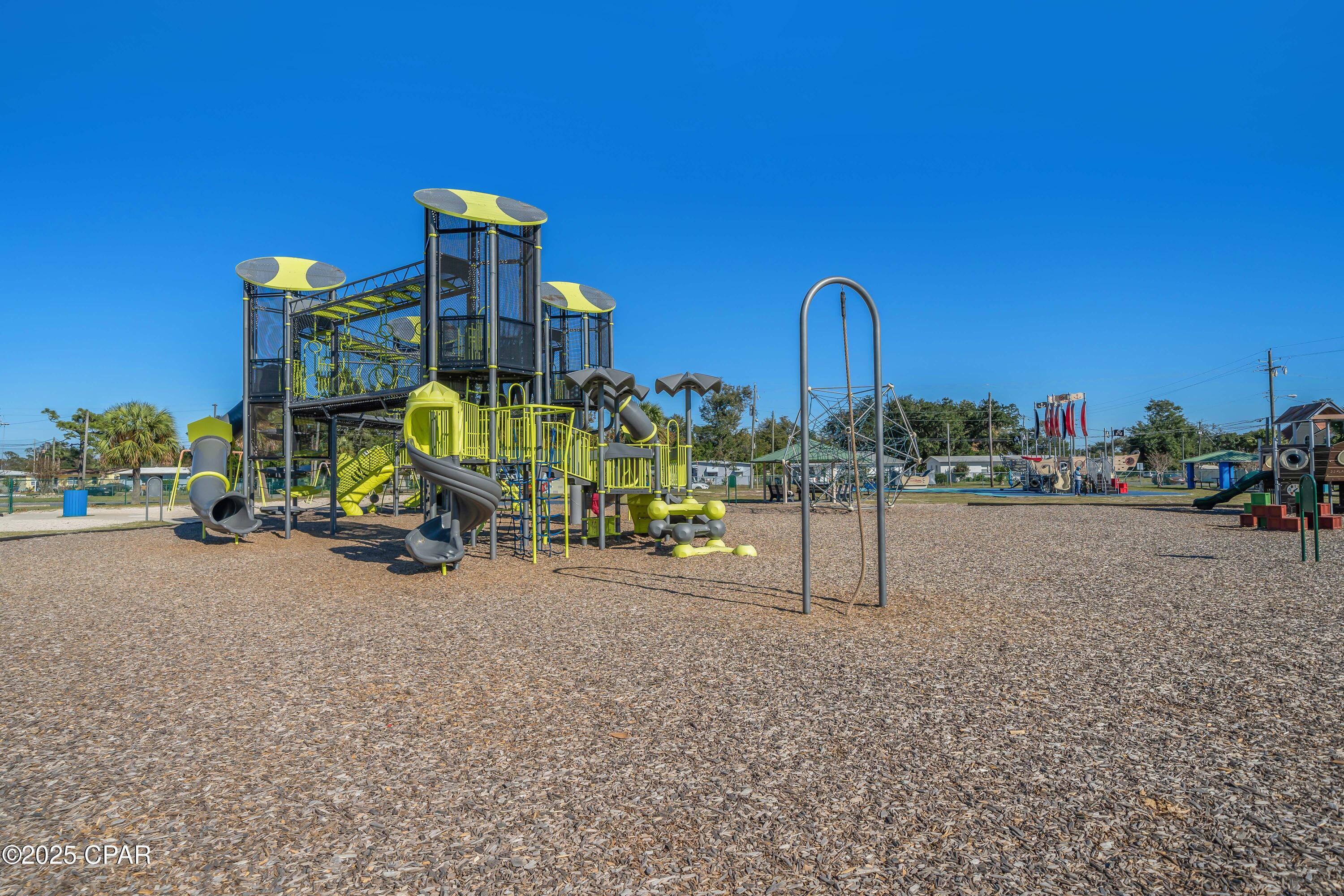 Image 39 For 2527 9th Street