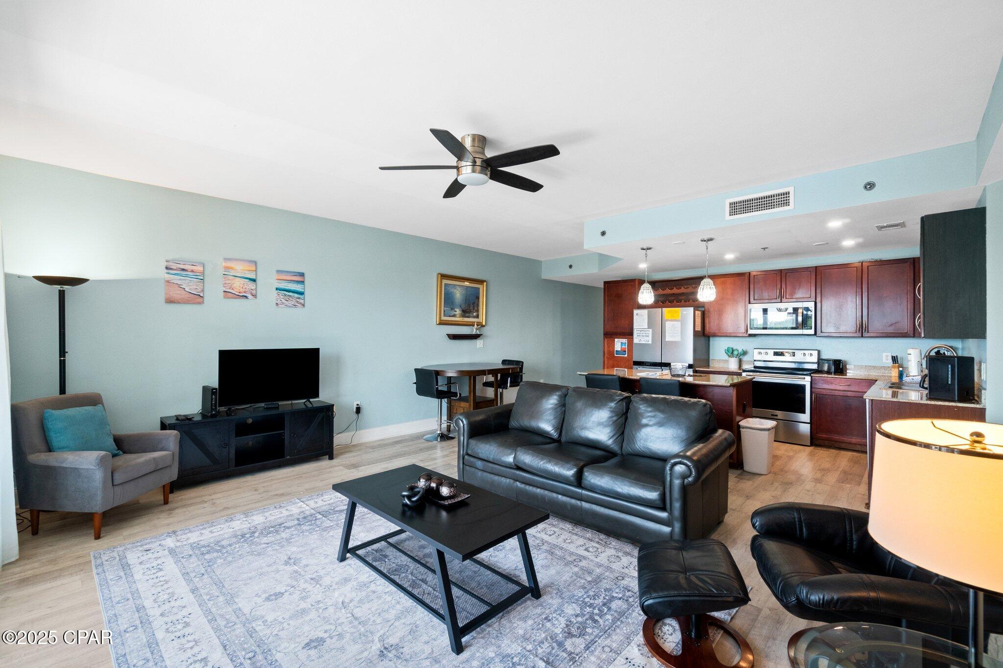 Image 21 For 9902 Thomas Drive 135