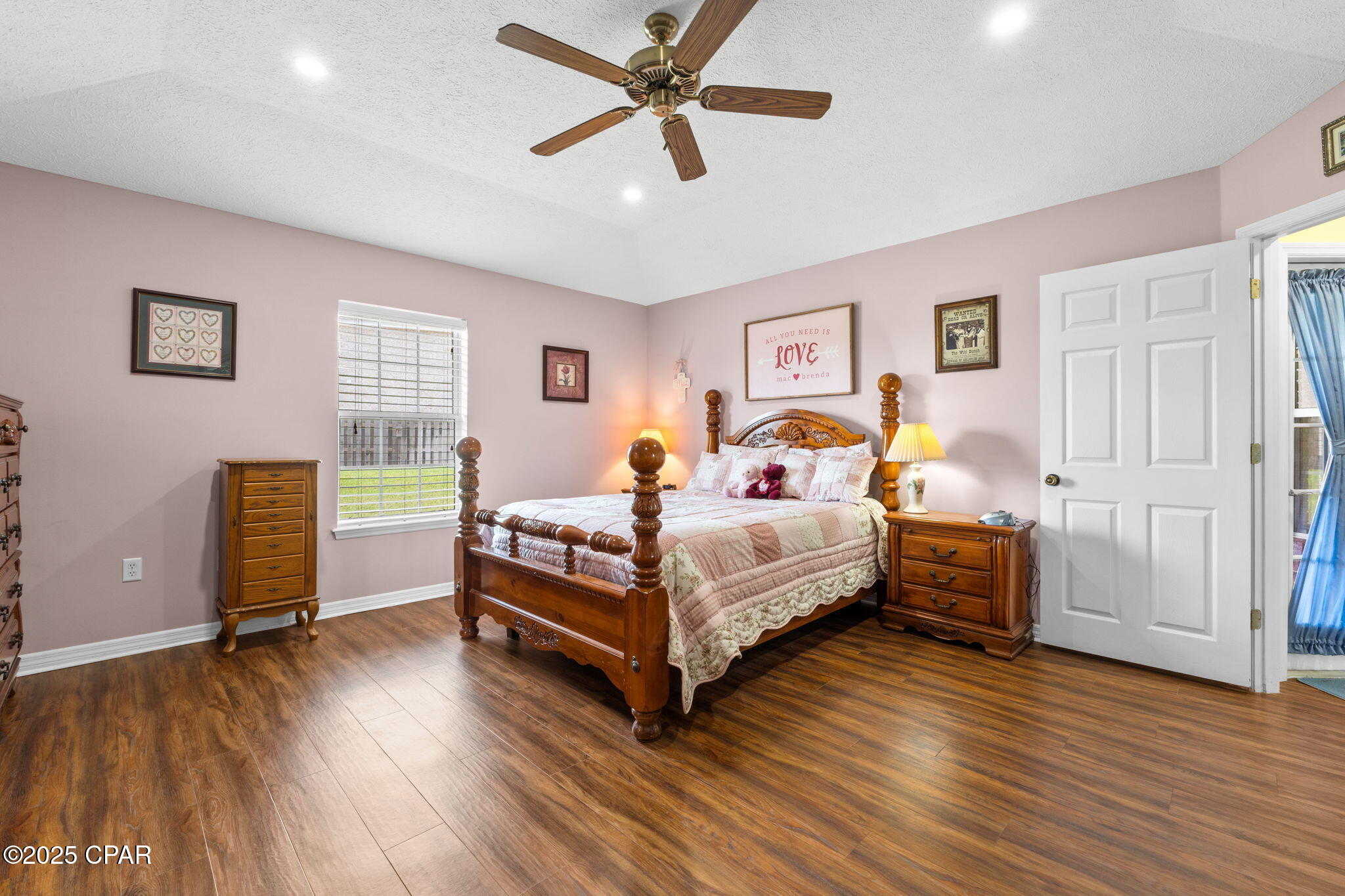 Image 8 For 351 Hiland Drive