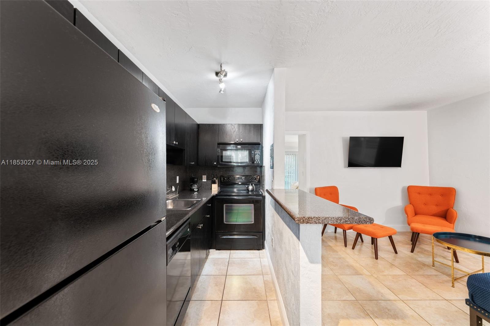 Property photo # 2