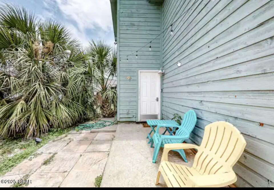 Image 3 For 6024 Beach Drive A