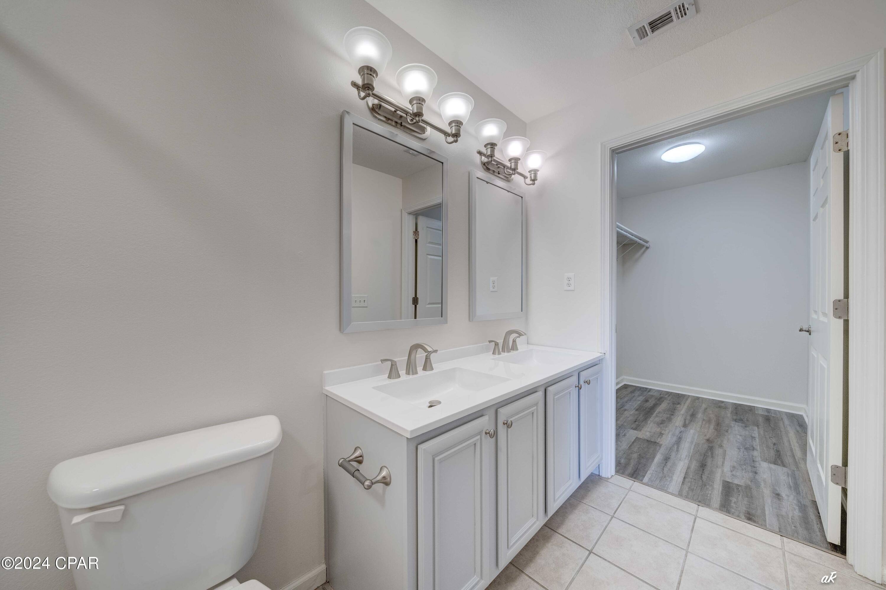 Image 15 For 7211 Quail Hollow Drive