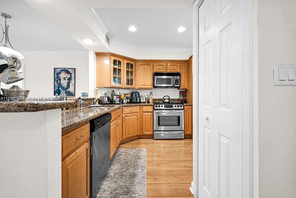 Property photo # 4