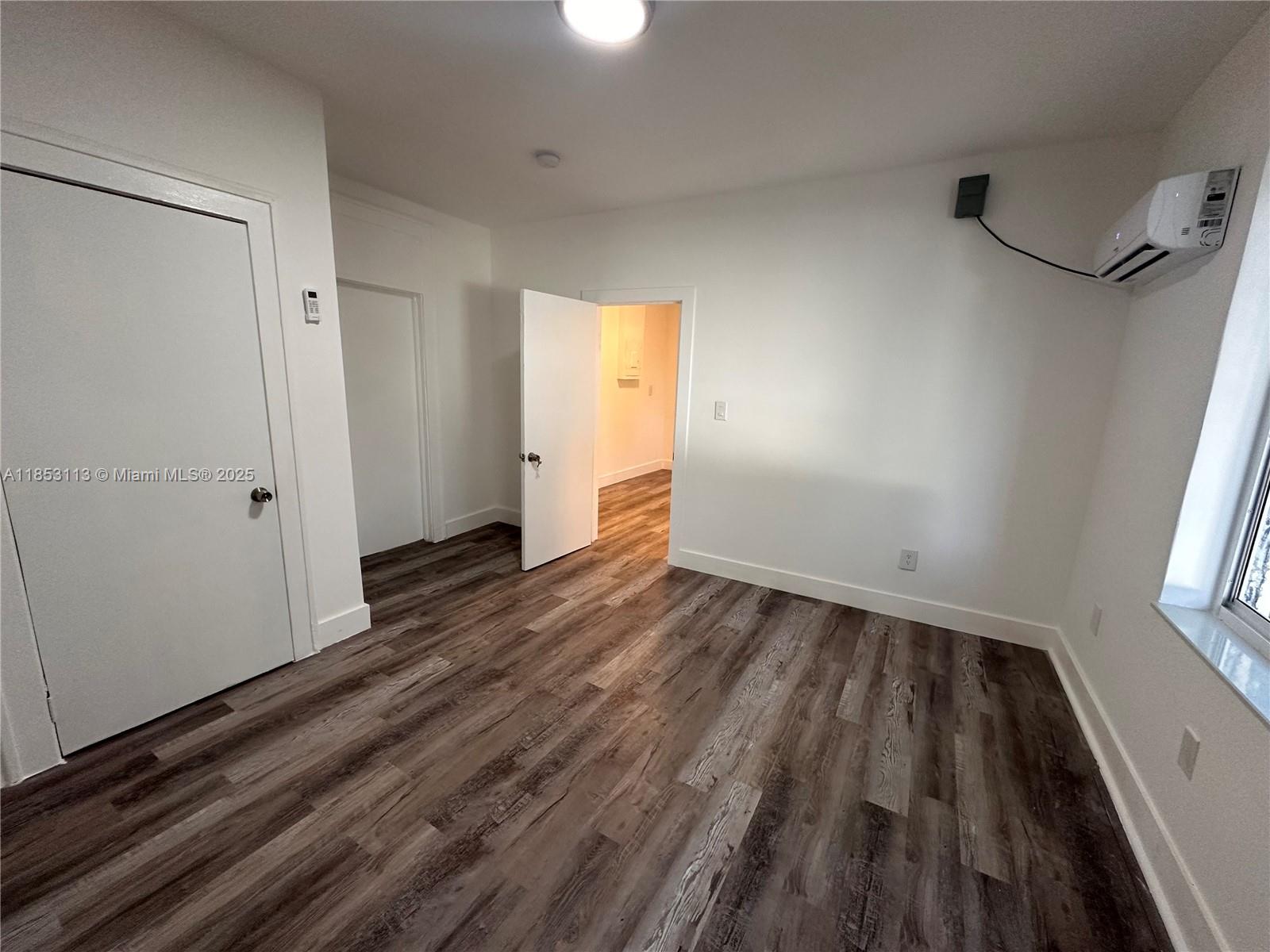 1630 SW 10th St 8