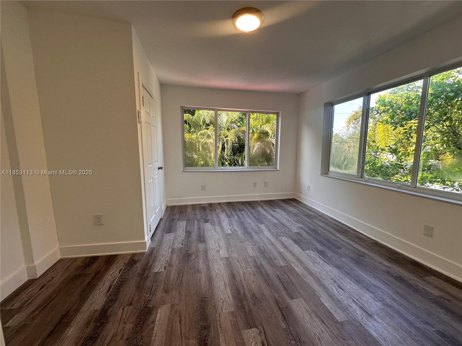 1630 SW 10th St 8