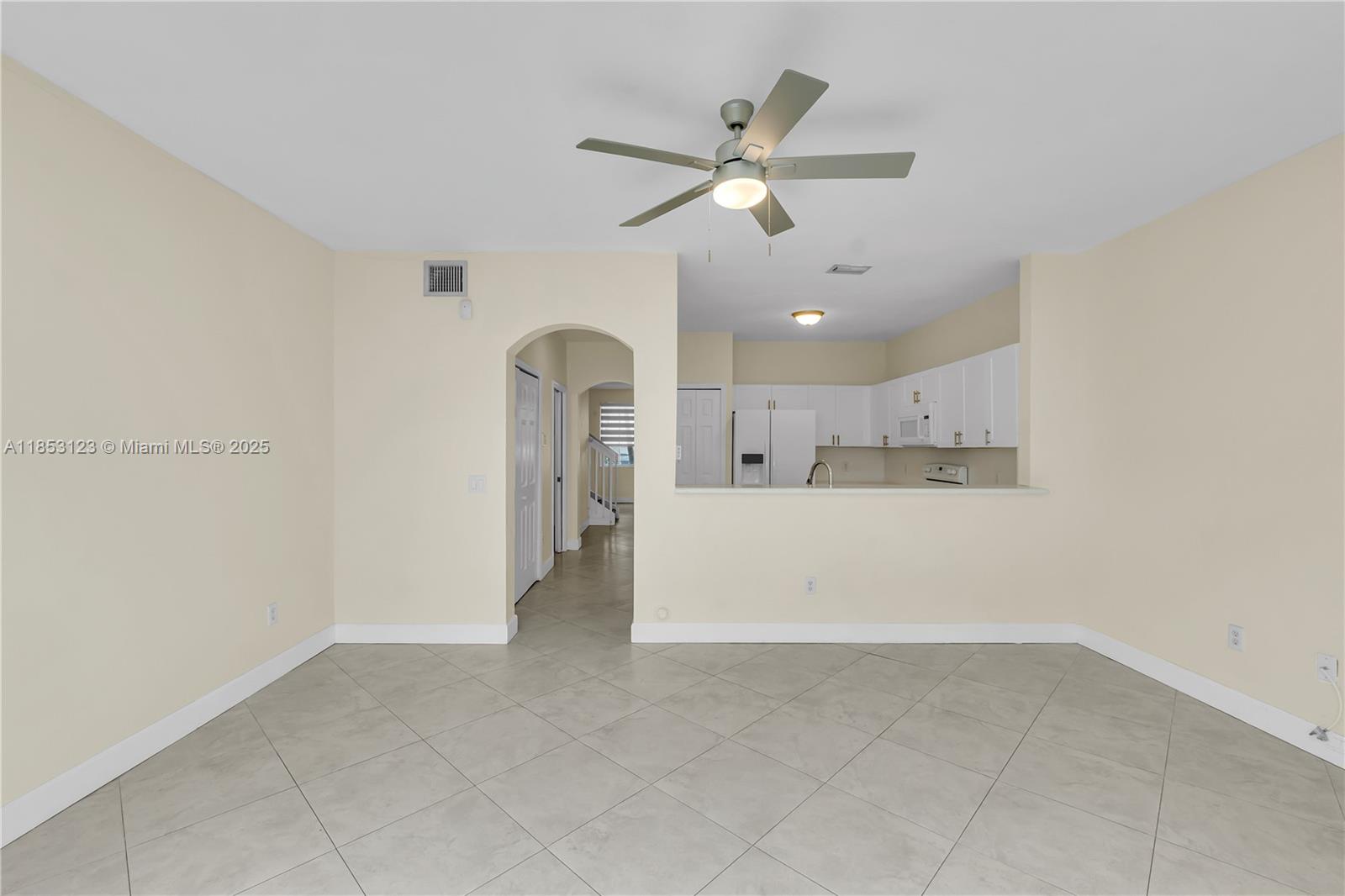 Property photo # 6