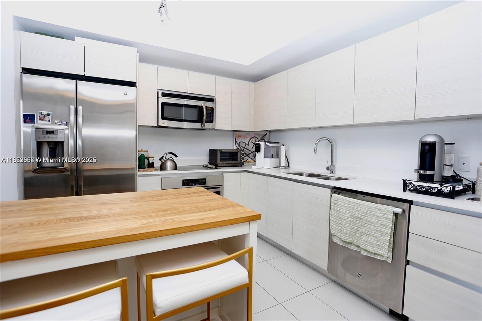 Property photo # 4