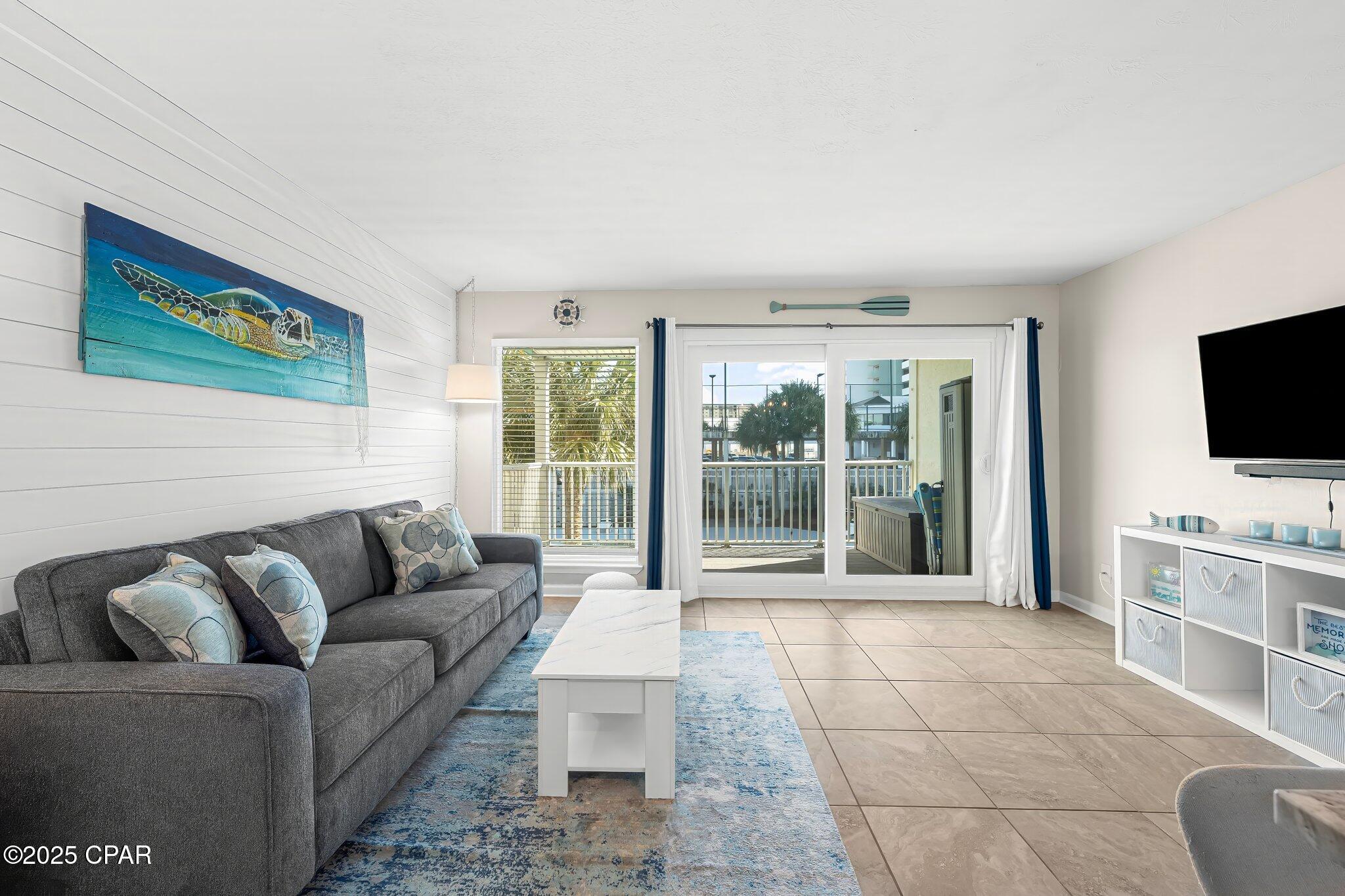 Image 17 For 6205 Thomas Drive 8d