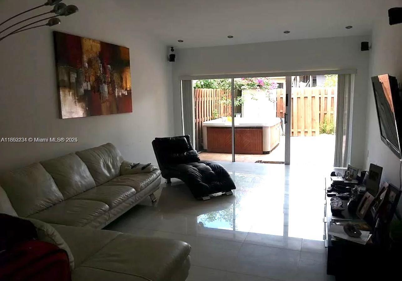 Property photo # 3