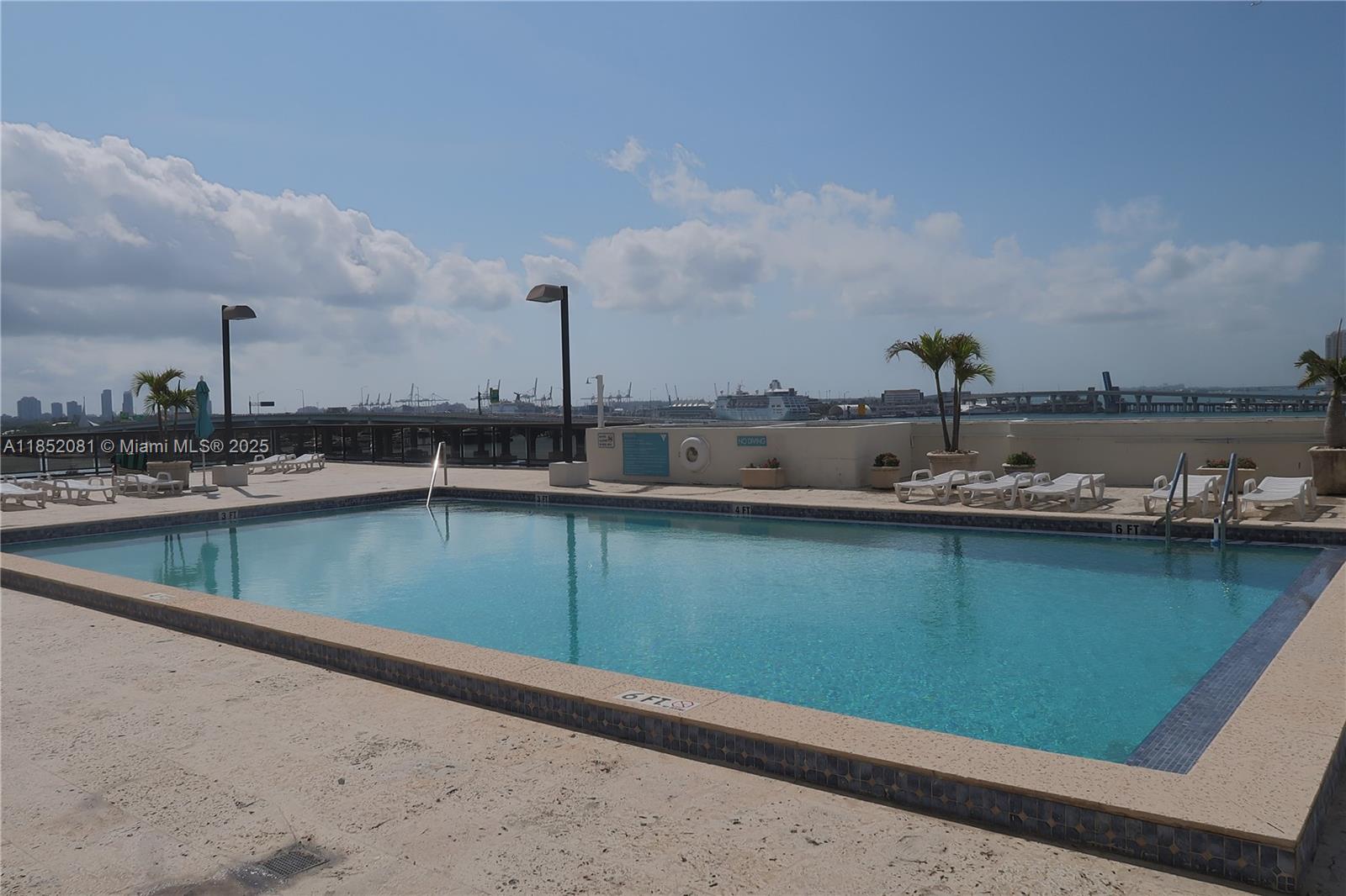 Property photo # 0