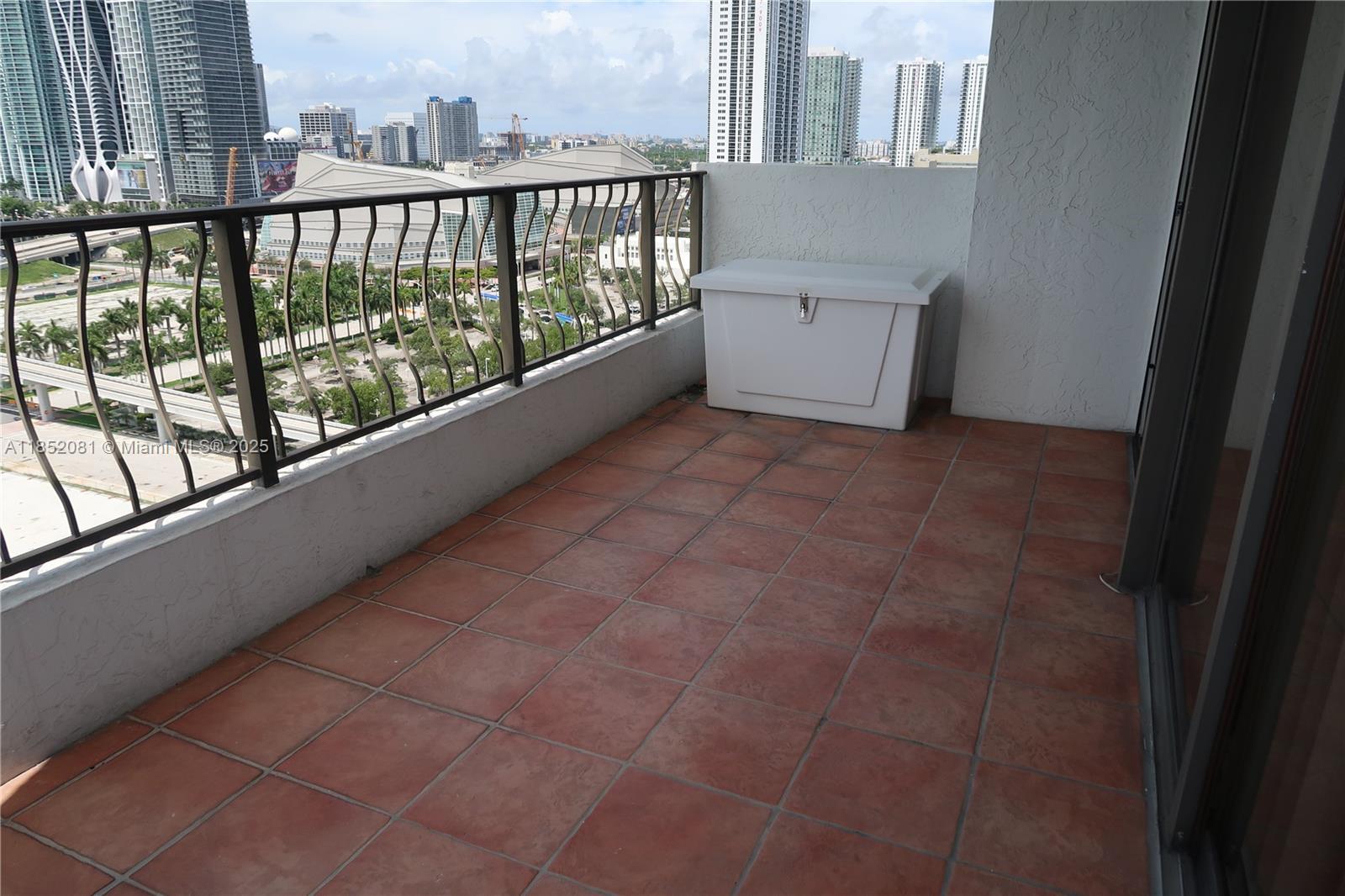 Property photo # 6