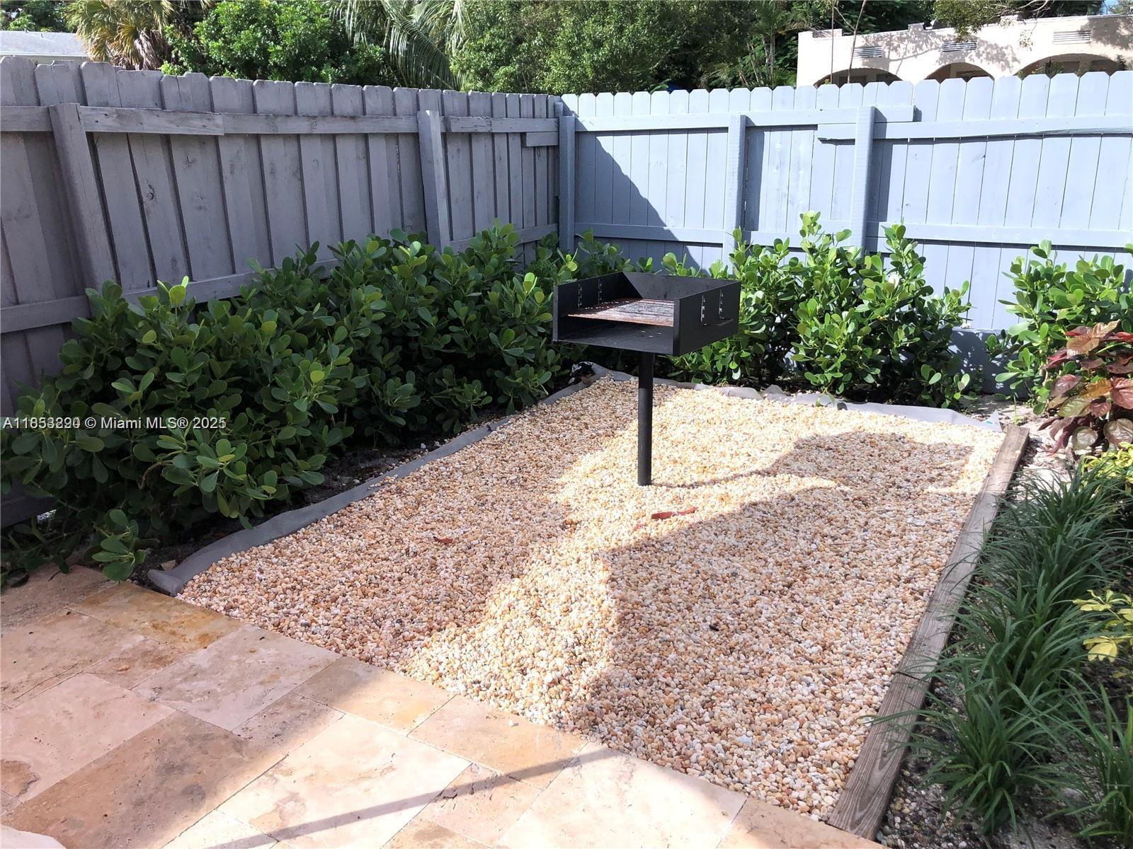 Property photo # 6