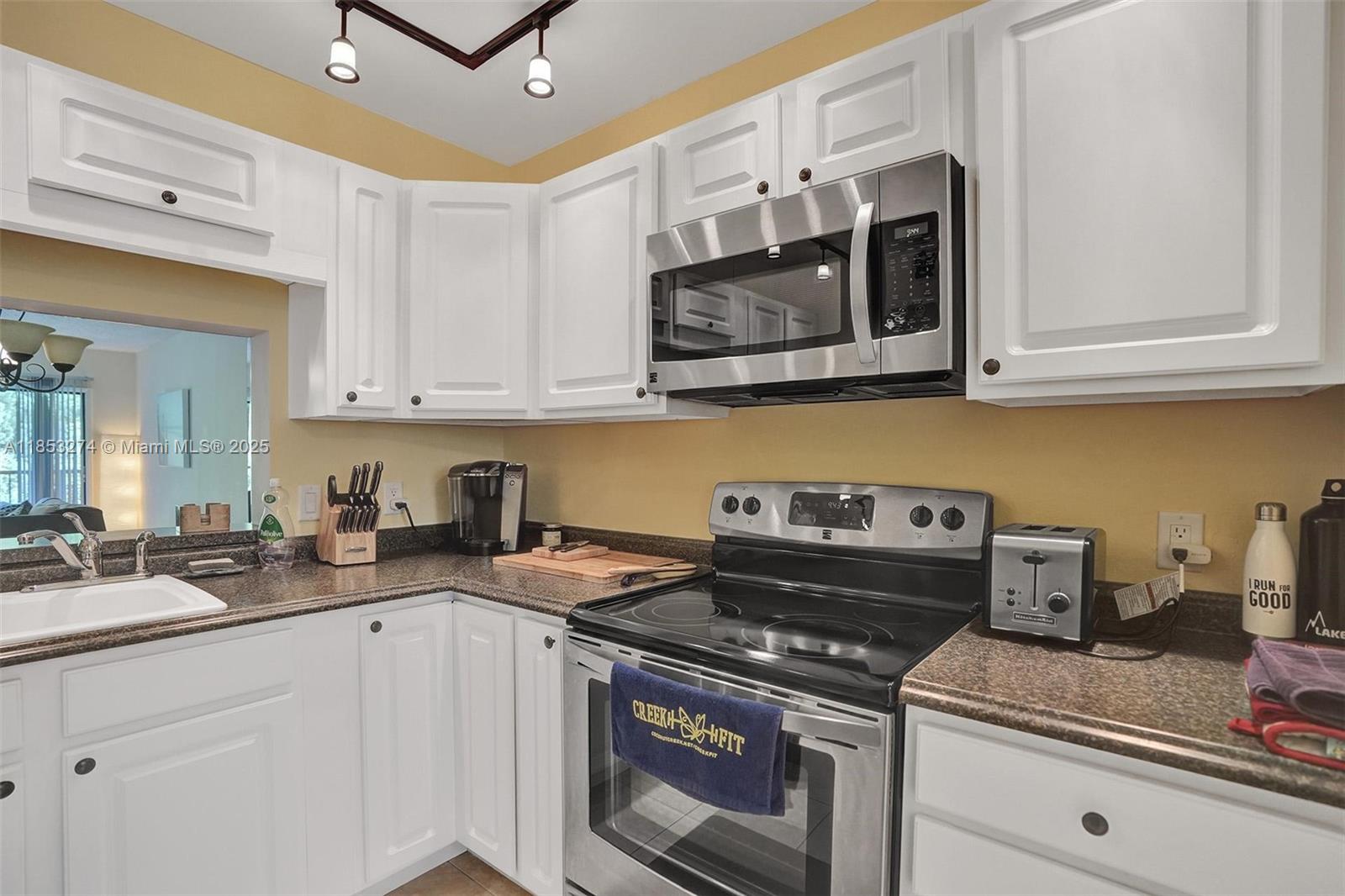 Property photo # 4