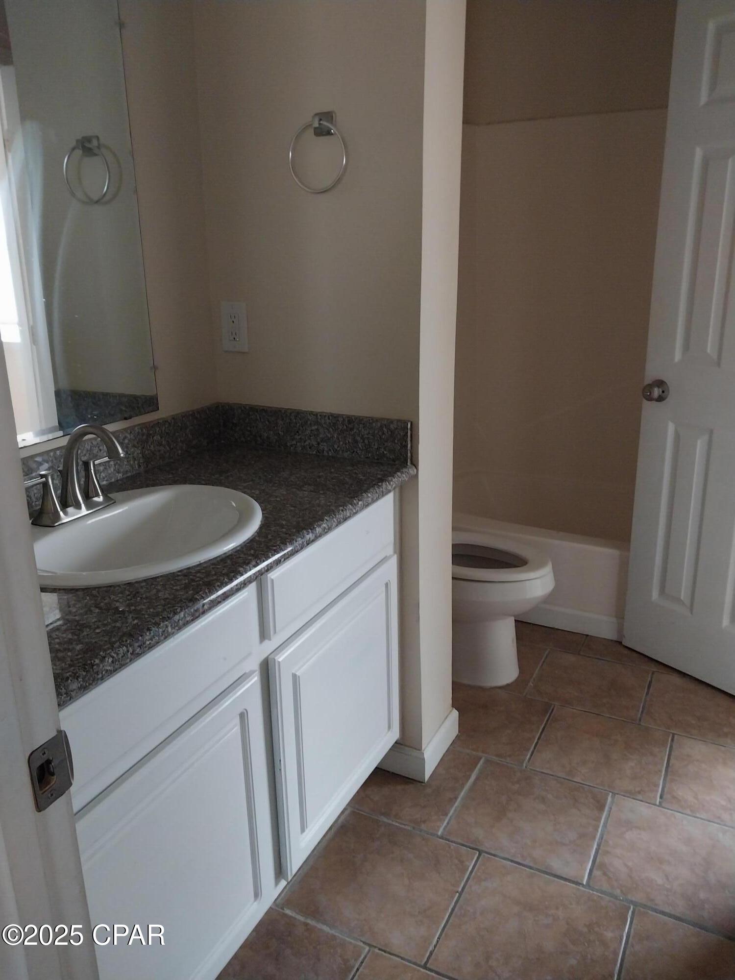 Image 14 For 2918 Ormond Avenue