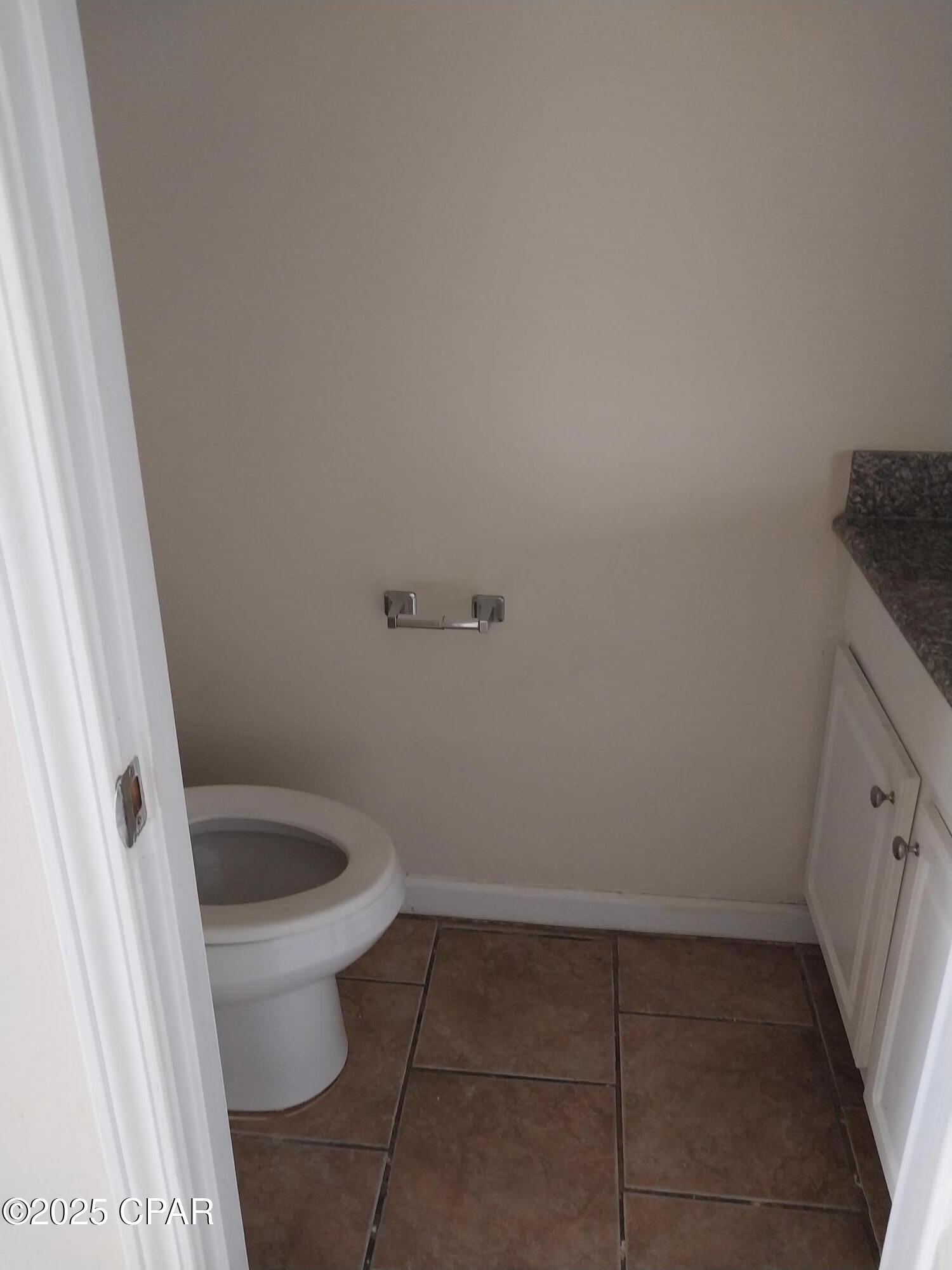 Image 15 For 2918 Ormond Avenue