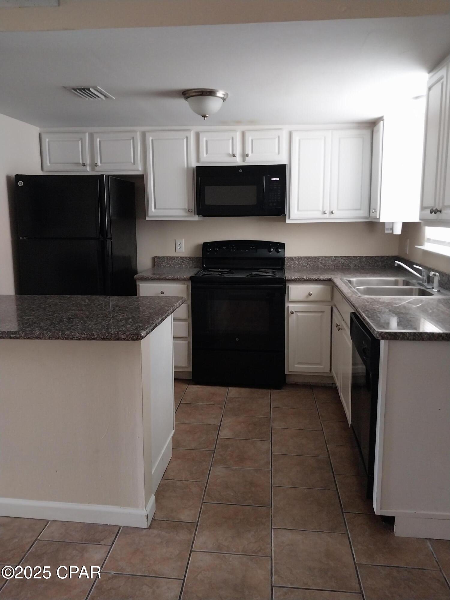 Image 8 For 2918 Ormond Avenue