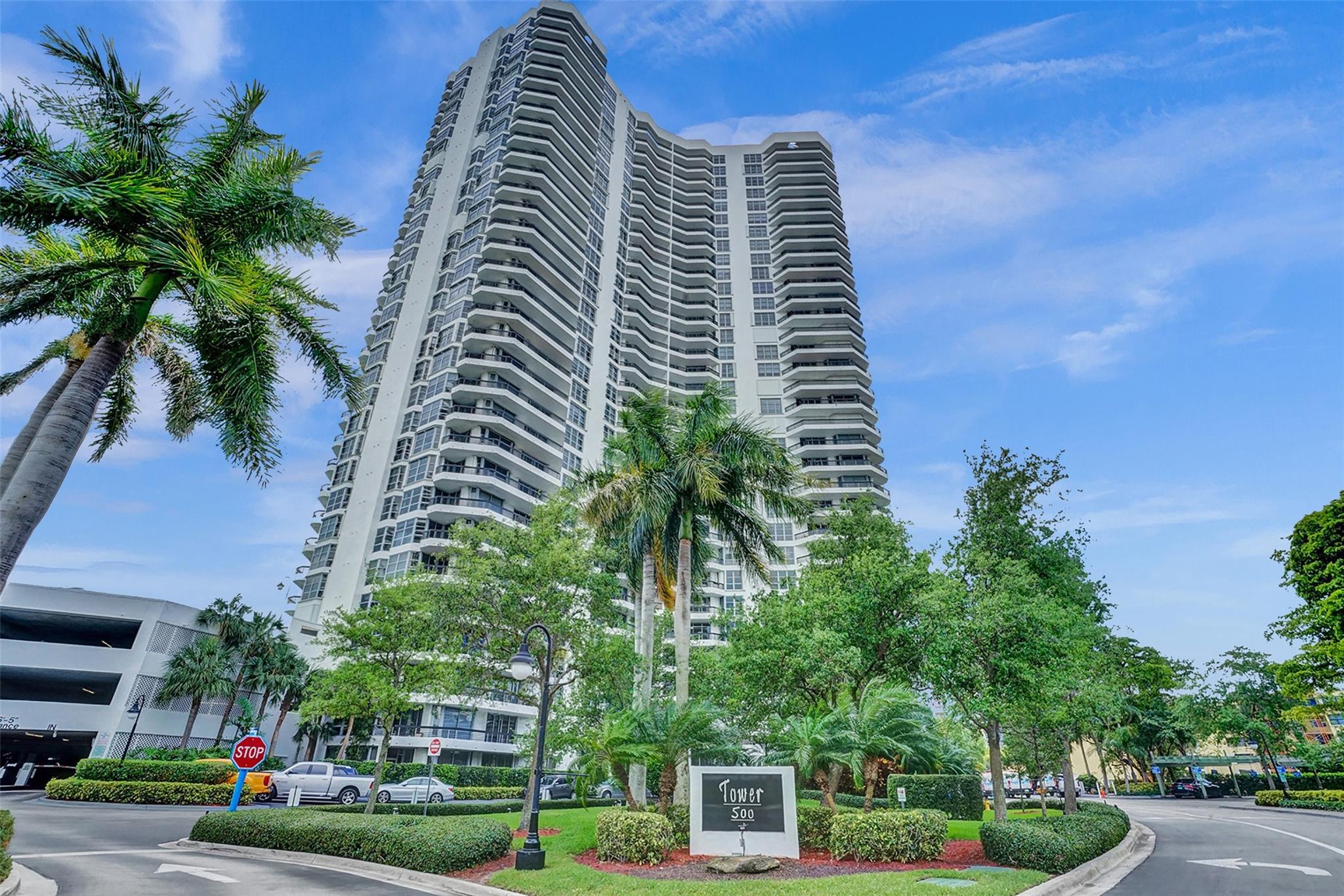 3530 Mystic Pointe Dr 2308