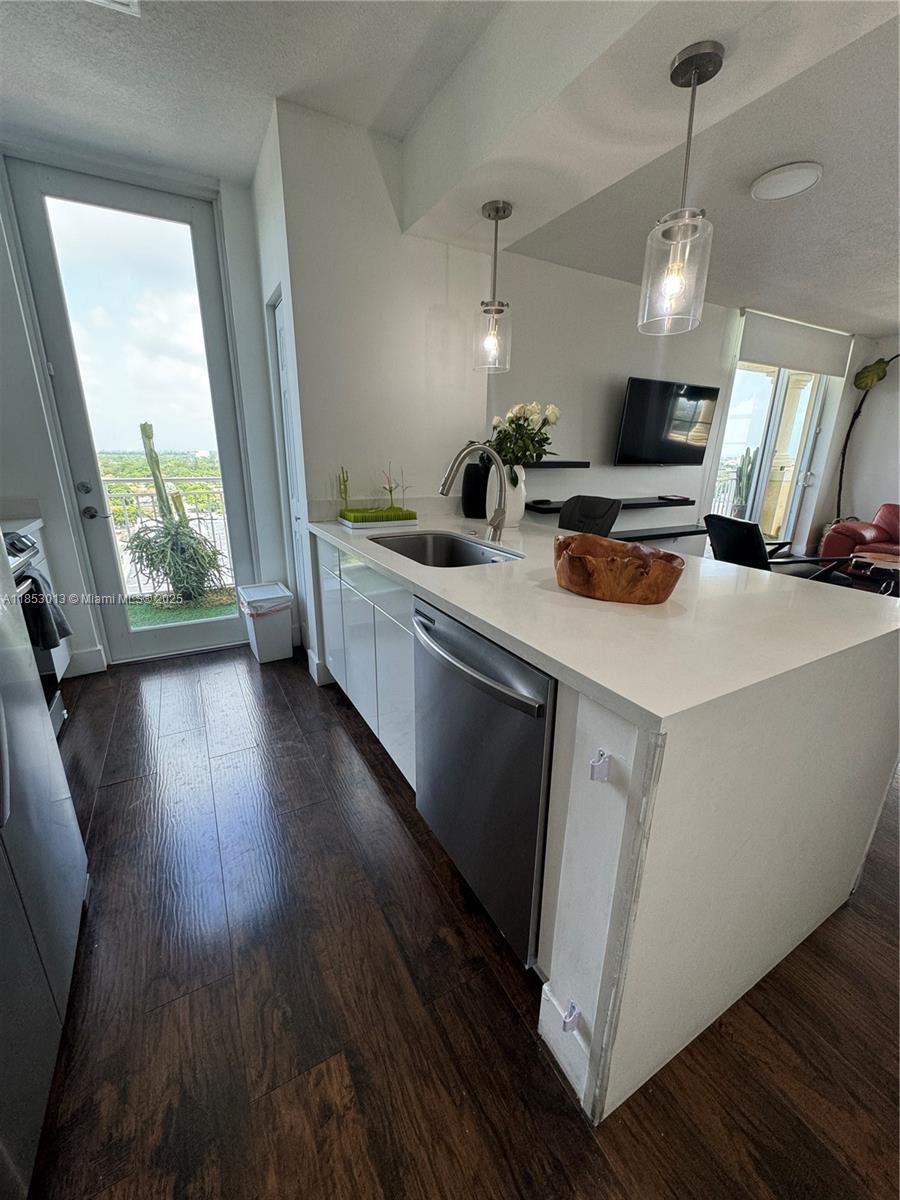 Property photo # 8