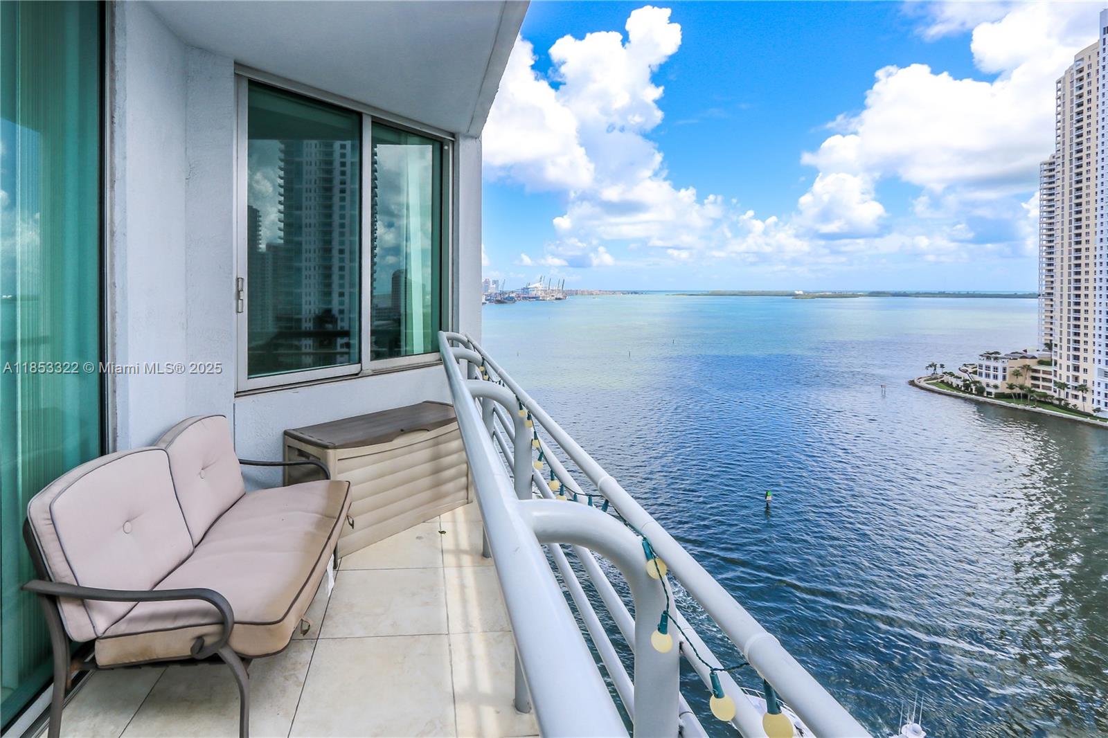 335 S Biscayne Blvd #1705, Miami FL 33131