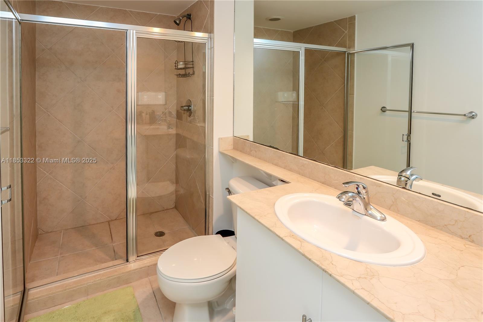 335 S Biscayne Blvd #1705, Miami FL 33131