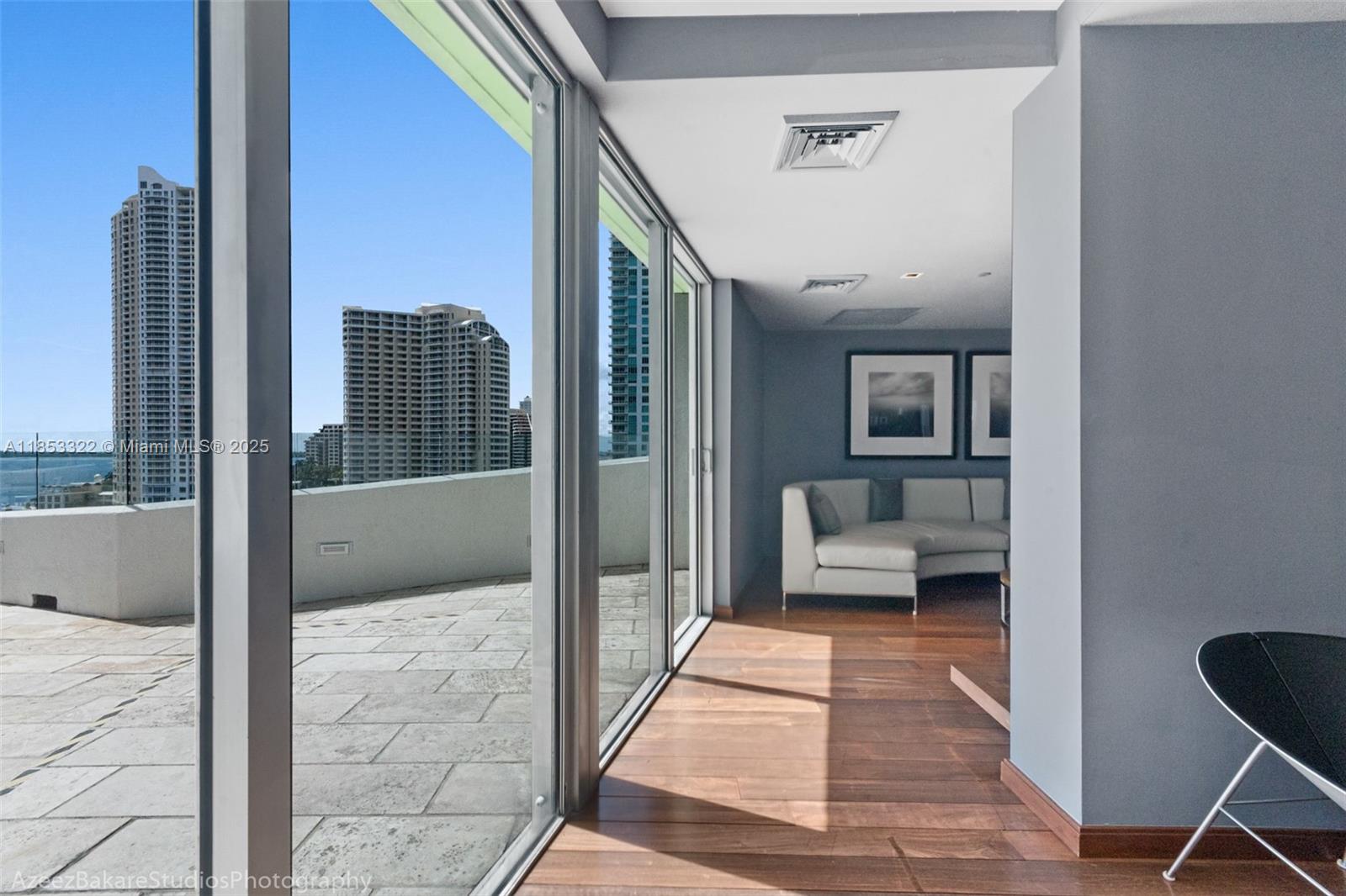 335 S Biscayne Blvd #1705, Miami FL 33131