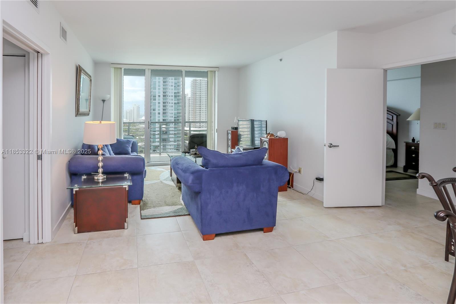 335 S Biscayne Blvd #1705, Miami FL 33131