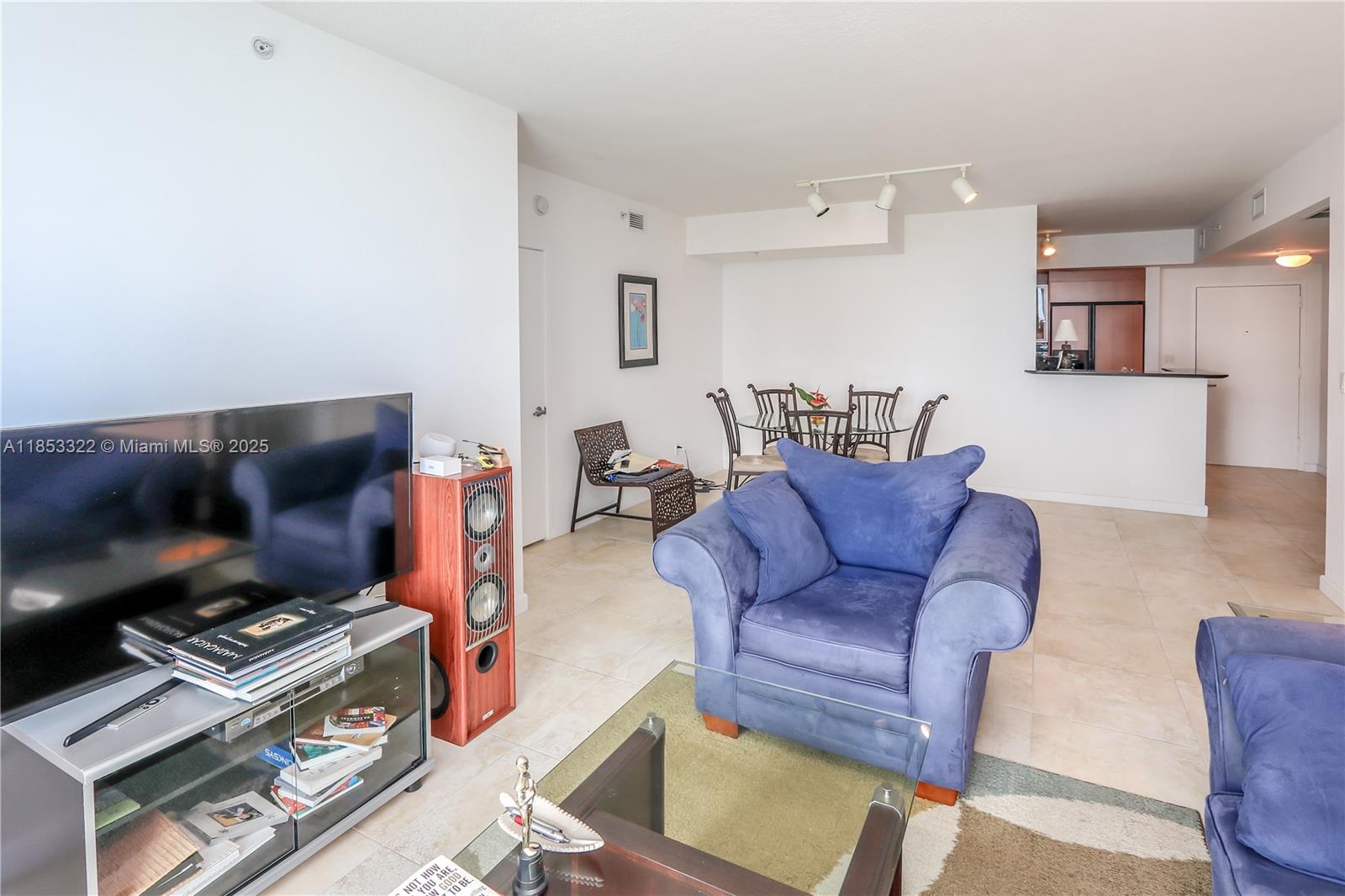 335 S Biscayne Blvd #1705, Miami FL 33131