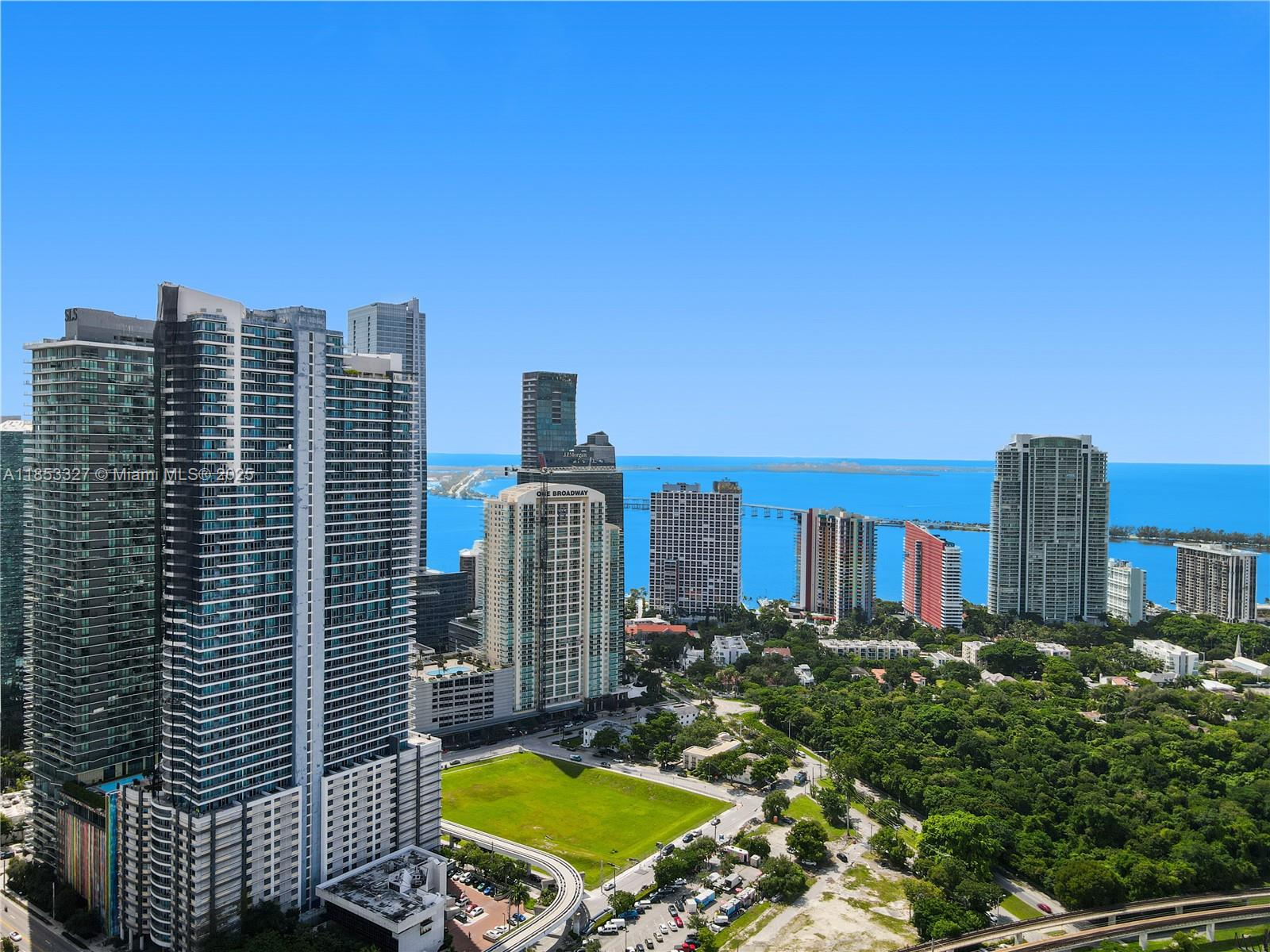 60 SW 13th St #1422, Miami FL 33130